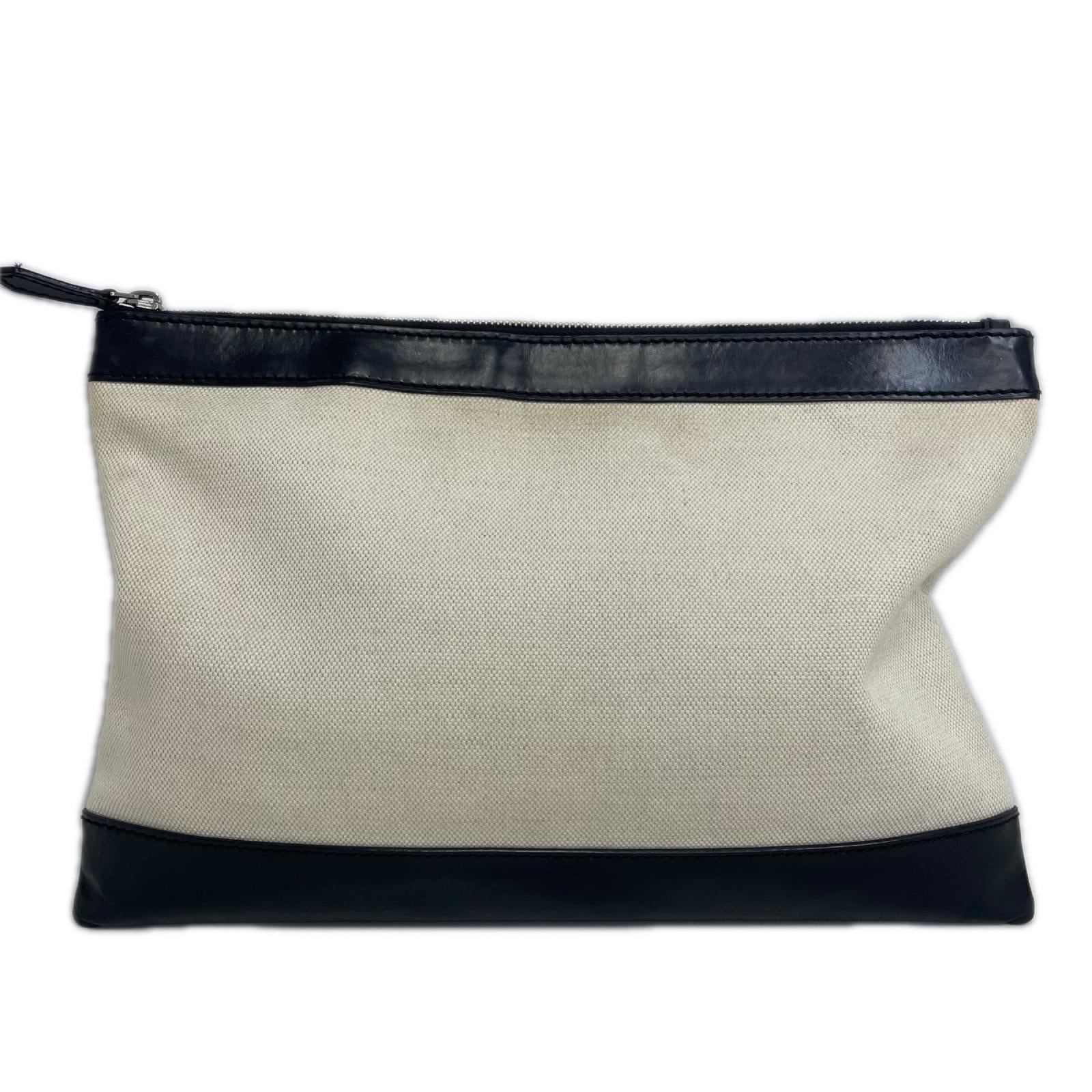 BALENCIAGA/ネイビークリップ M/373834 37384 9260 C 002123