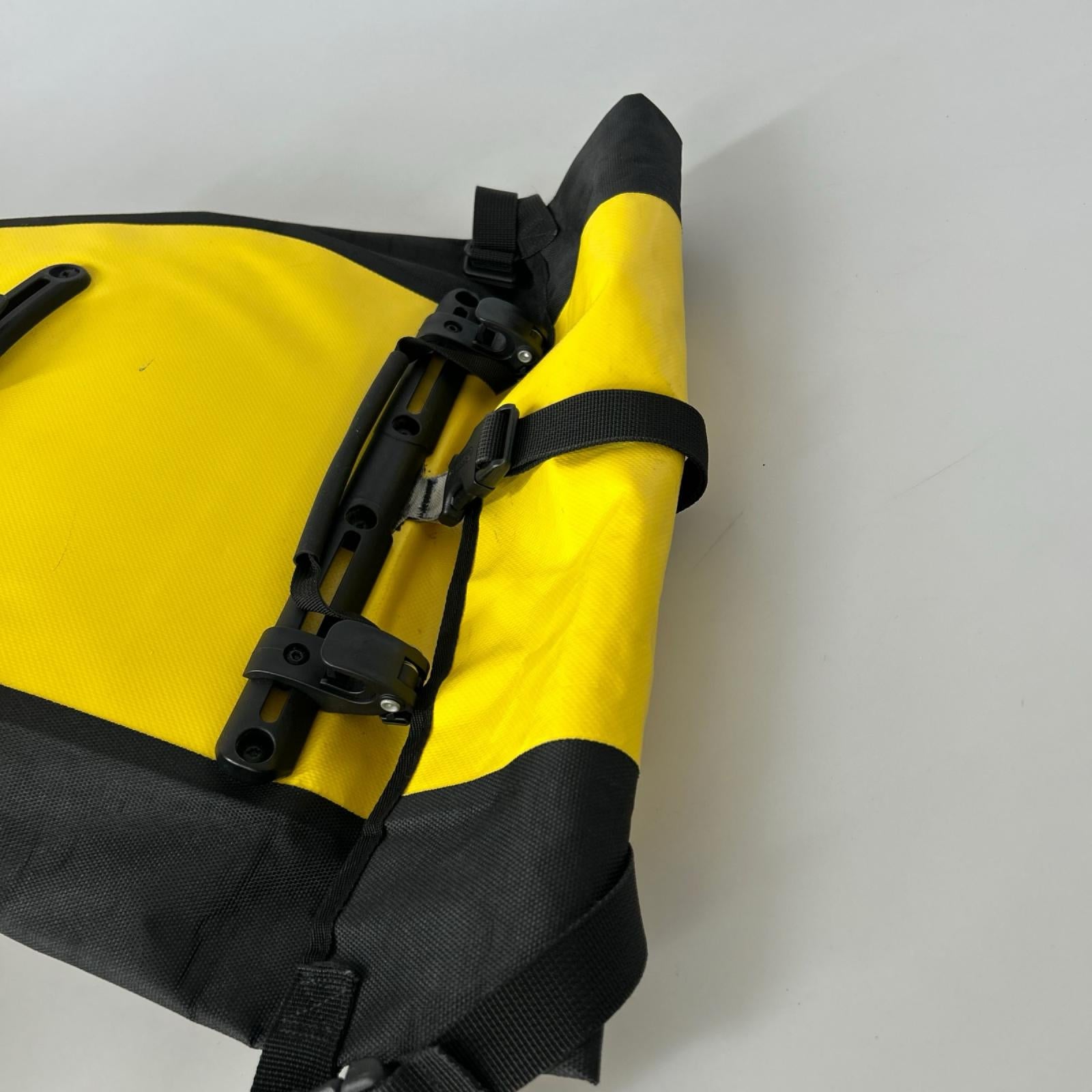 リュック・デイパック ORTLIEB CLASSIC 防水バッグ 黄