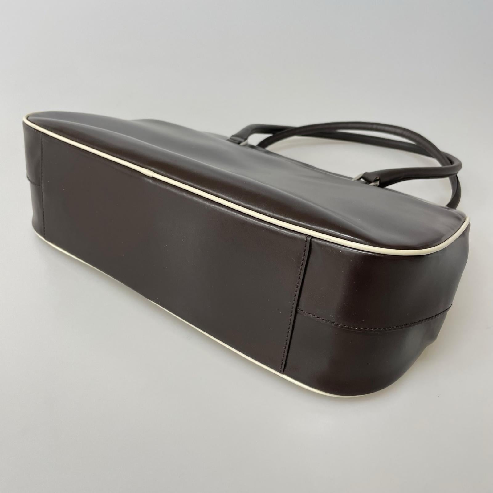 PRADA VITELLO FRAME がま口 ハンドバッグ 茶