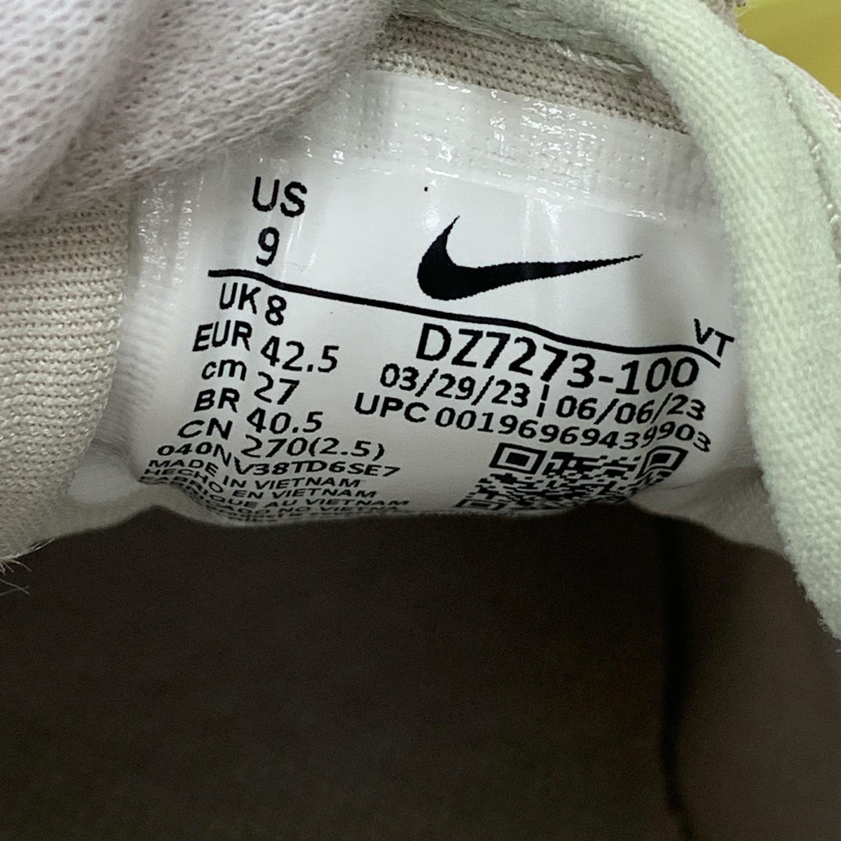 スニーカー AIR VAPORMAX MOC ROMA DZ7273-100 (27cm) 27cm (US9 UK8 1/2 EU44) グリーン