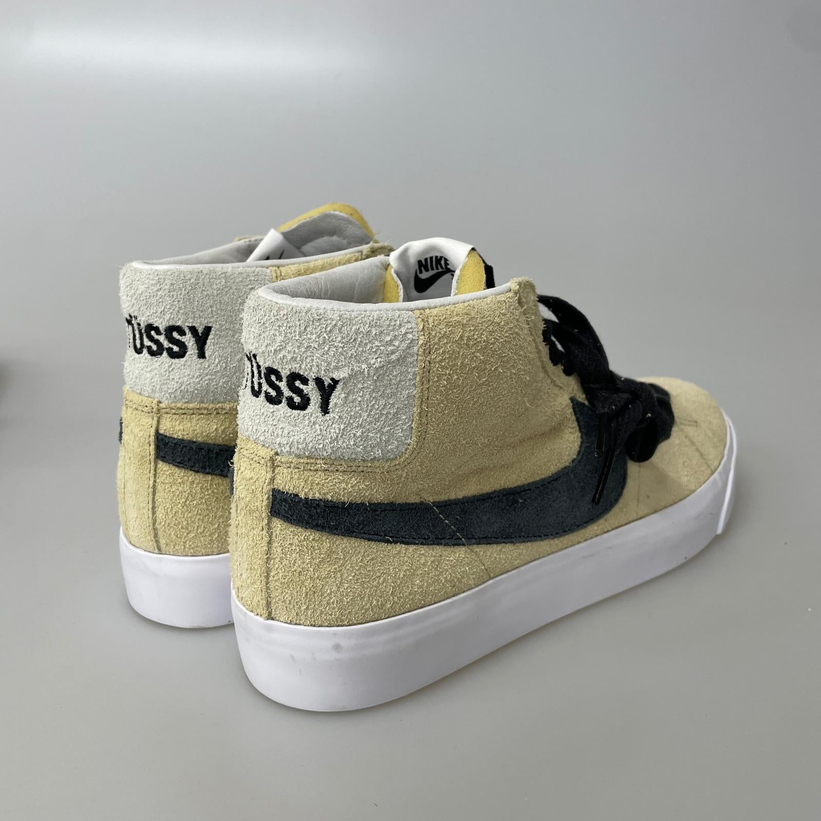 スニーカー ×Stussy Blazer Mid (26.5) 26.5cm (US8 1/2 UK8 EU43) ベージュ