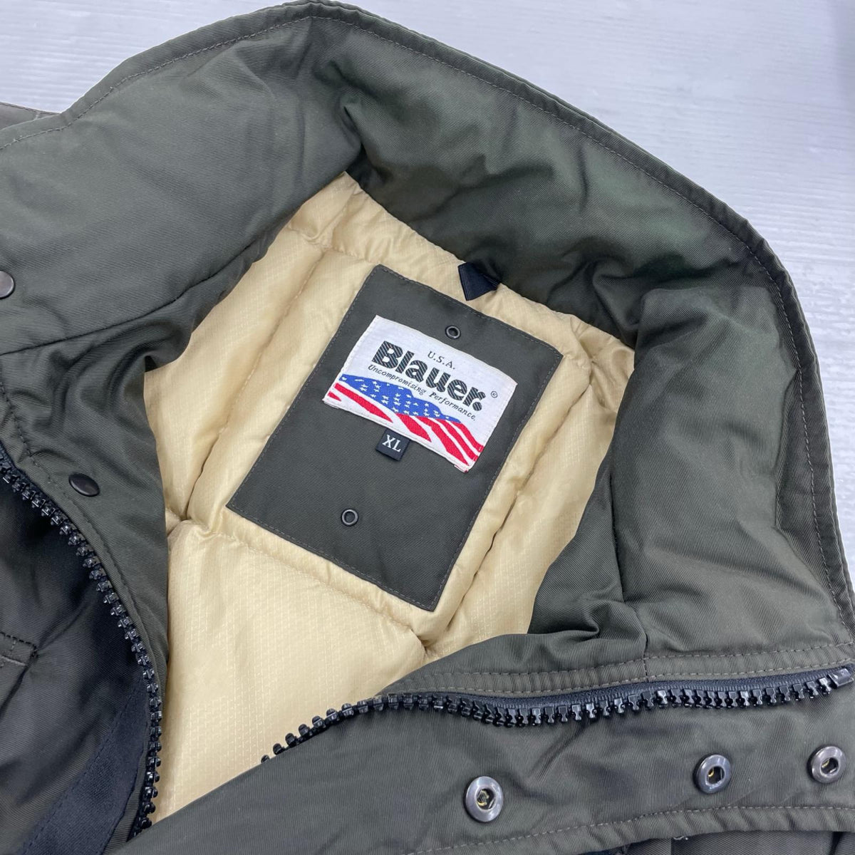 ダウンジャケット Blauer KHK XL