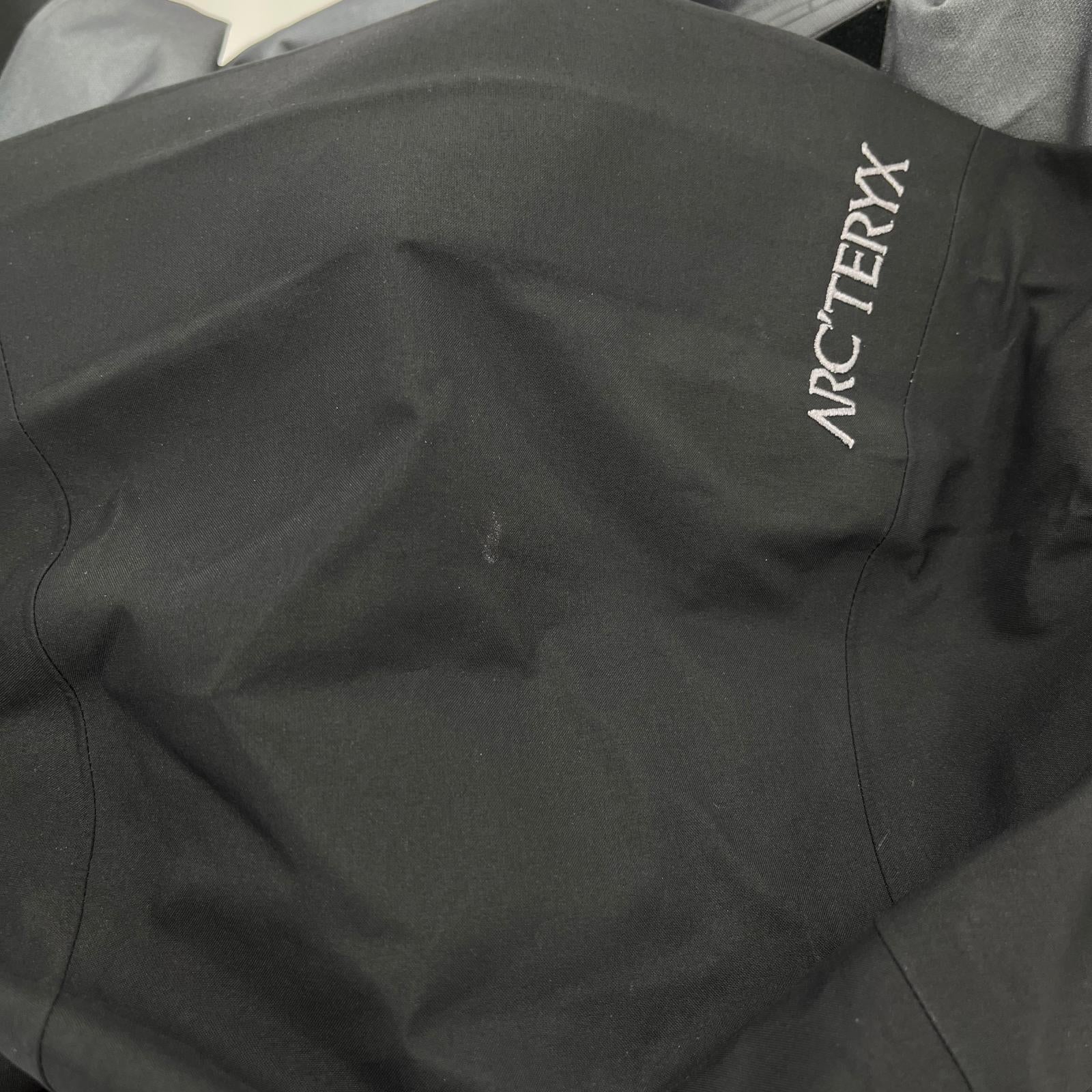 マウンテンパーカー ARC'TERYX BETA JACKET XL 黒 ブラック