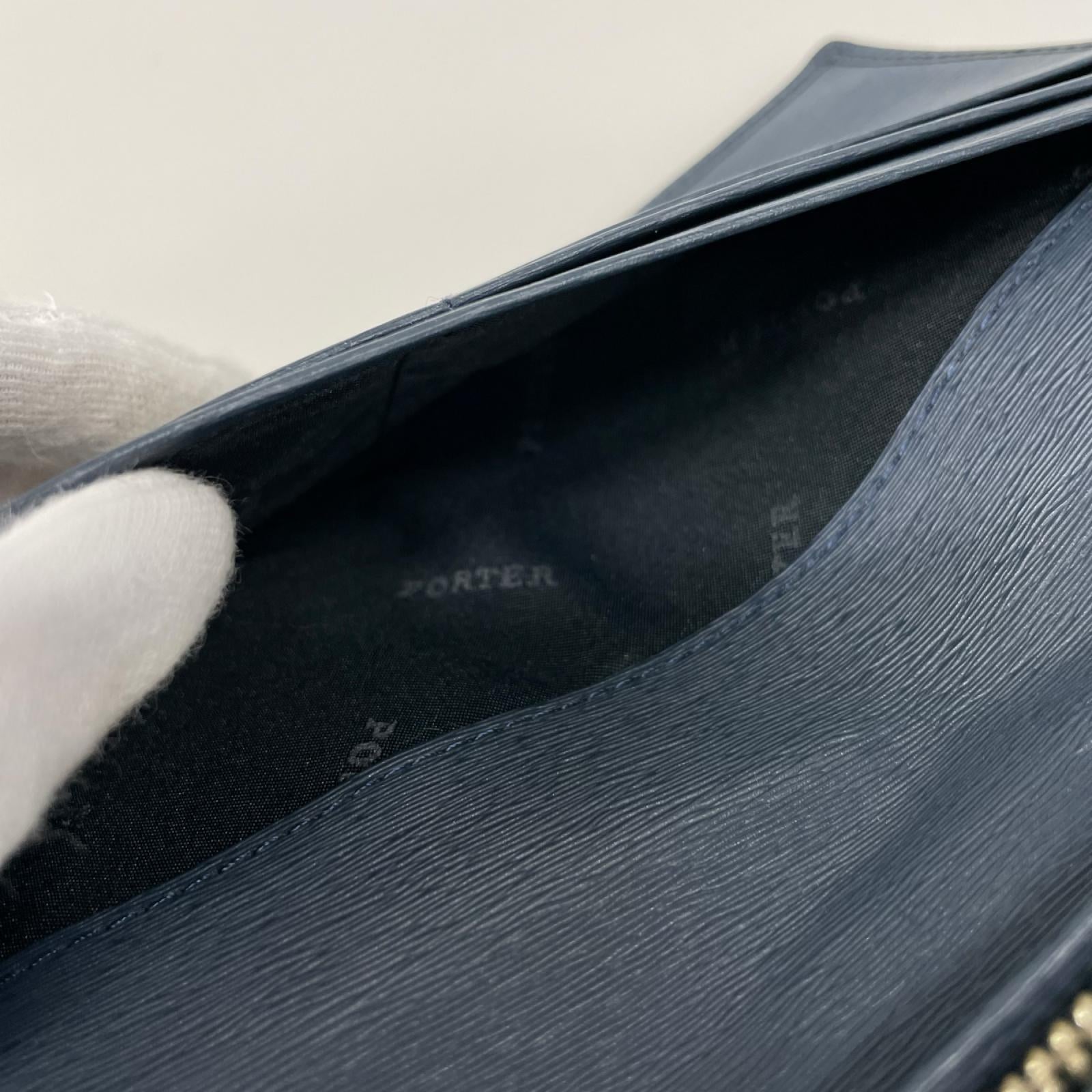 長財布 紺 エンボス ブルー