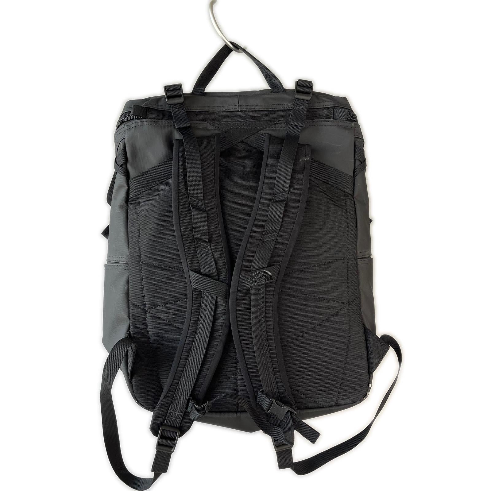 リュック・デイパック THE NORTH FACE リュックサック・バックパック ブラック