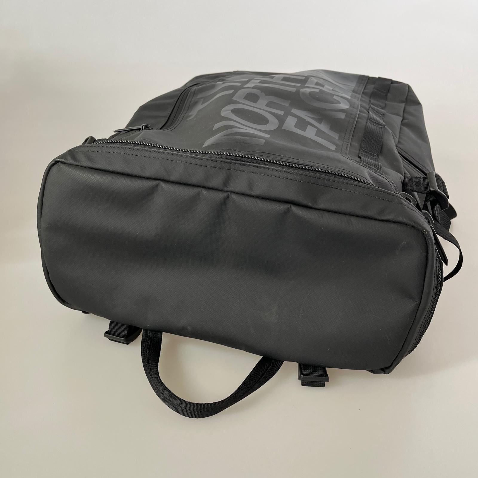 リュック・デイパック THE NORTH FACE リュックサック・バックパック ブラック