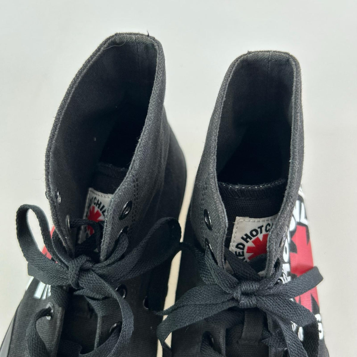 スニーカー CANVAS HI RHCP レッドホットチリペッパーズ (26cm) 26cm (US8 UK7 1/2 EU42) ブラック