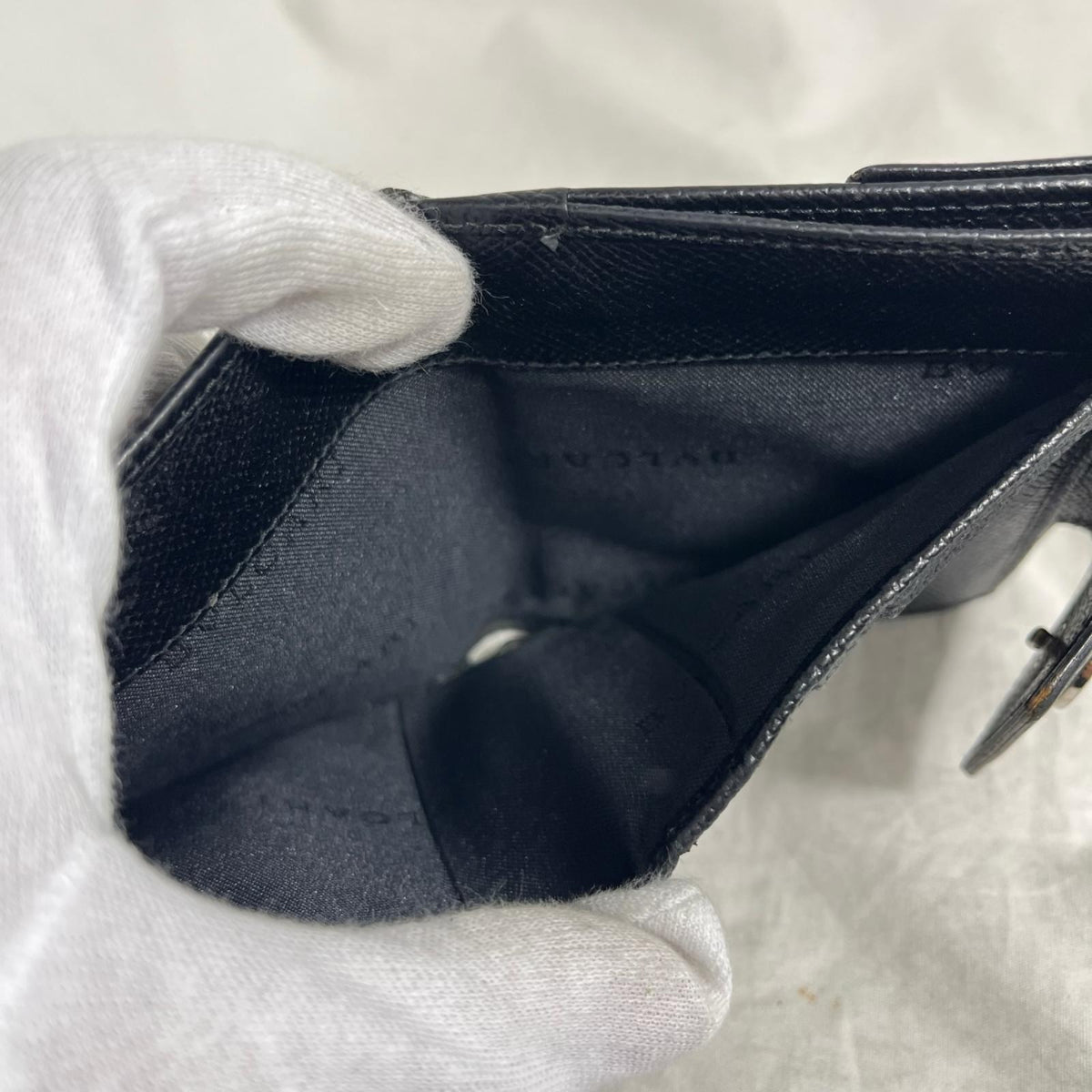 BVLGARI クラシコ 二つ折り財布