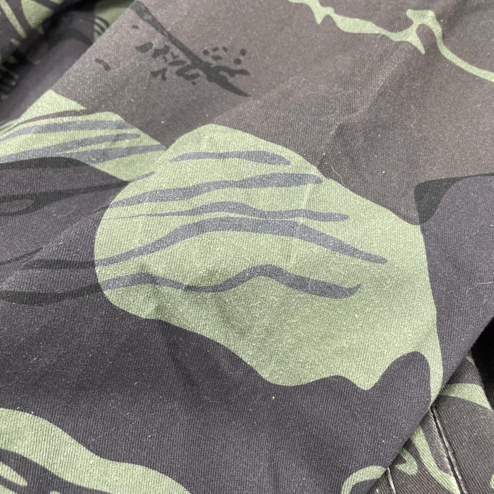 ミリタリージャケット QILO TACTICAL WRM.FZY 迷彩 緑黒 (XL)