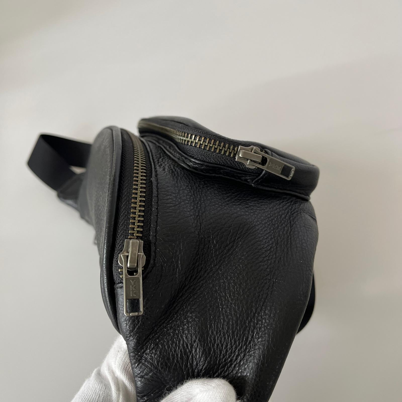 その他バッグ Leather Waist Bag ブラック ブラウン