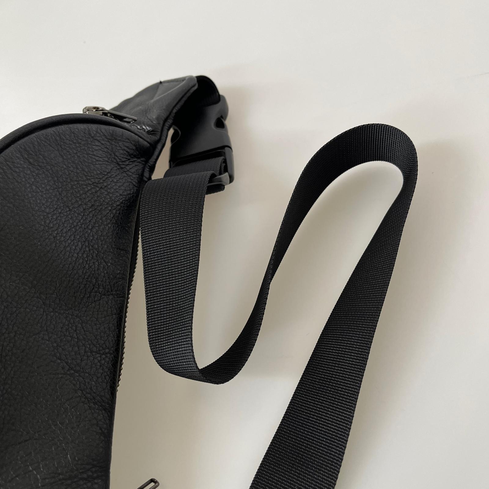 その他バッグ Leather Waist Bag ブラック ブラウン