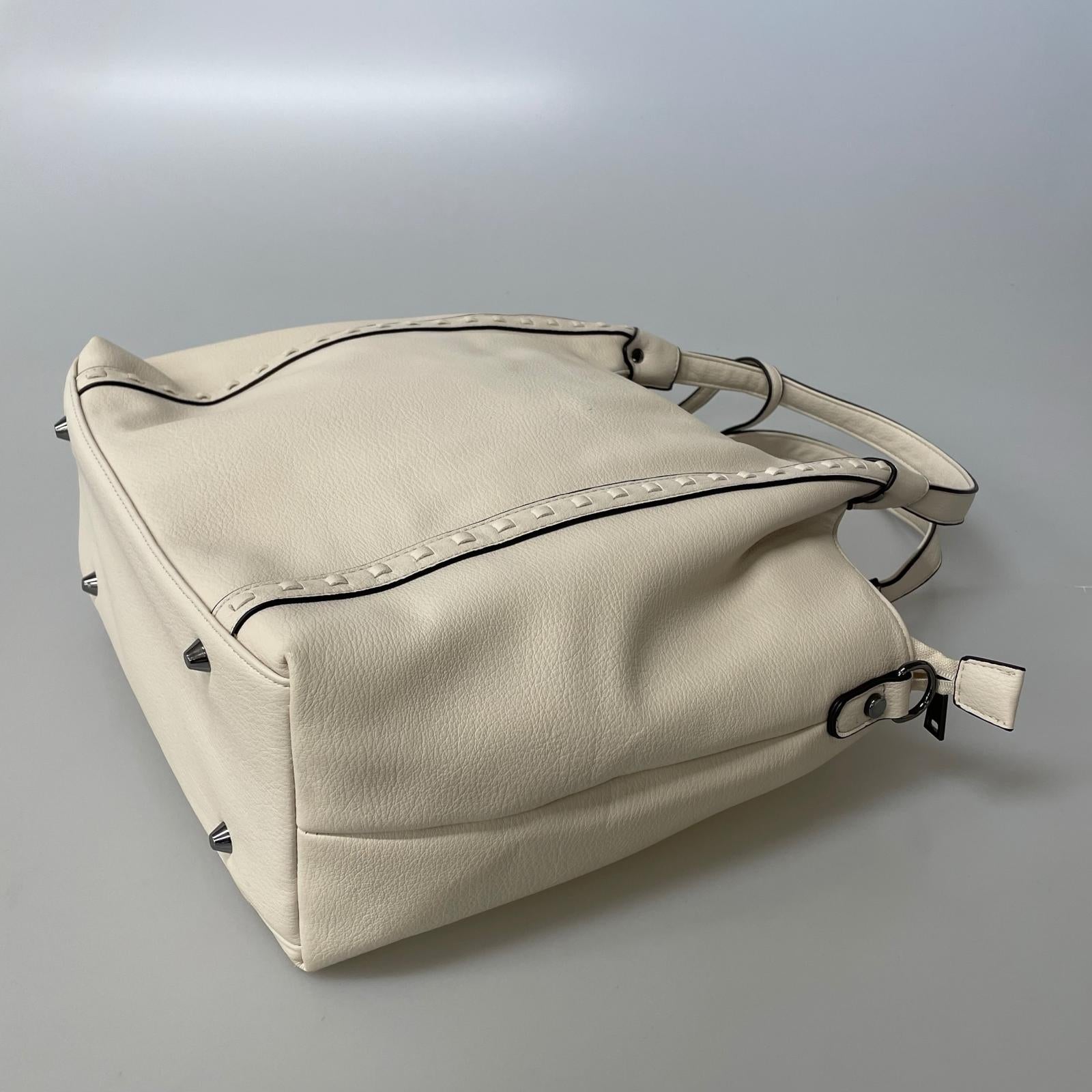 その他バッグ GUSCIO ホワイト
