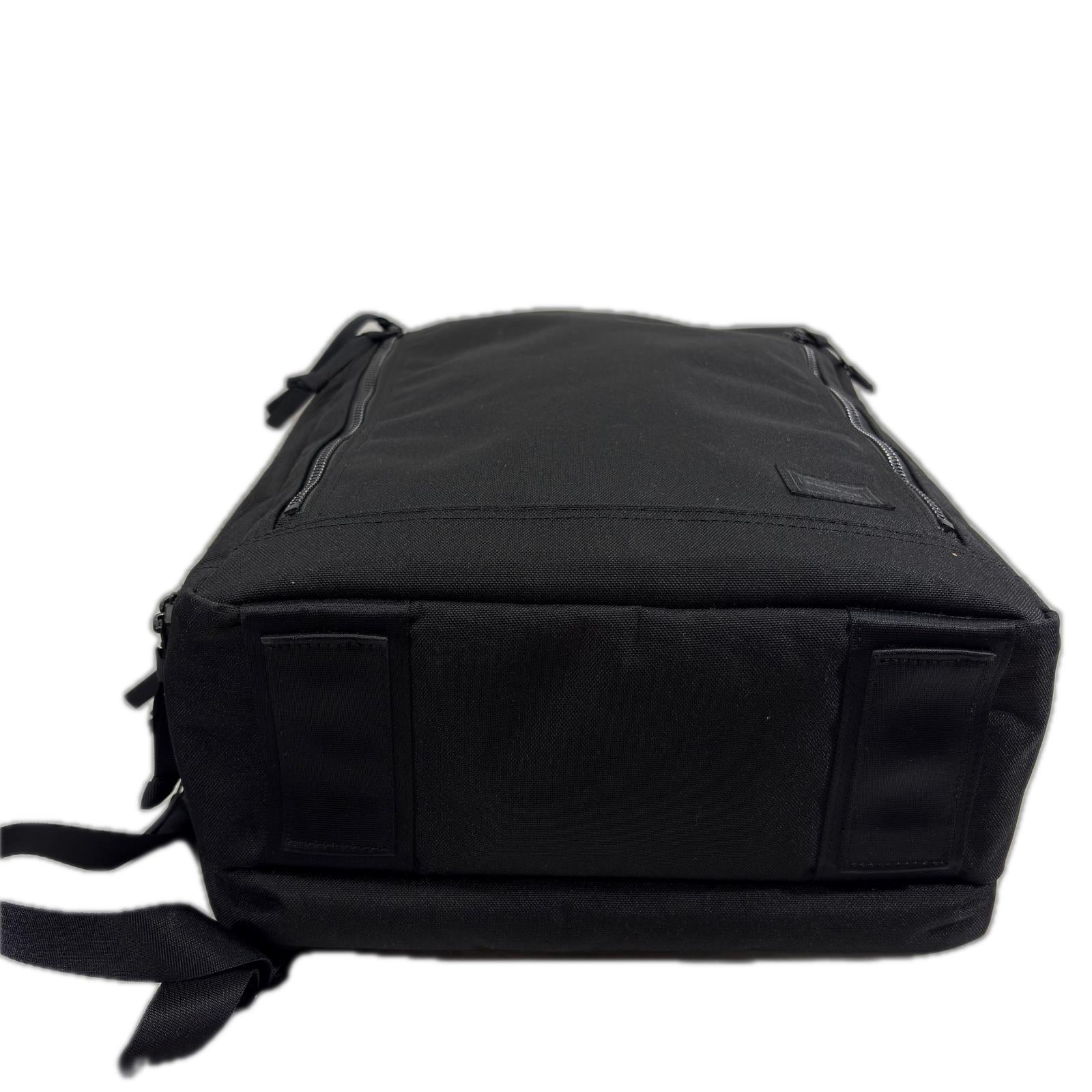 リュック・デイパック INTERACTIVE DAYPACK
