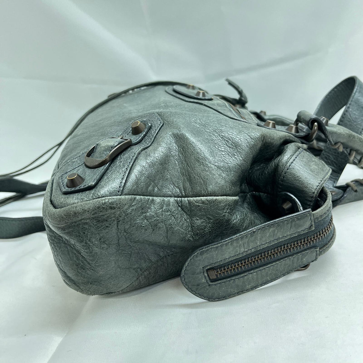 240579 ザ タウン バッグ グレー