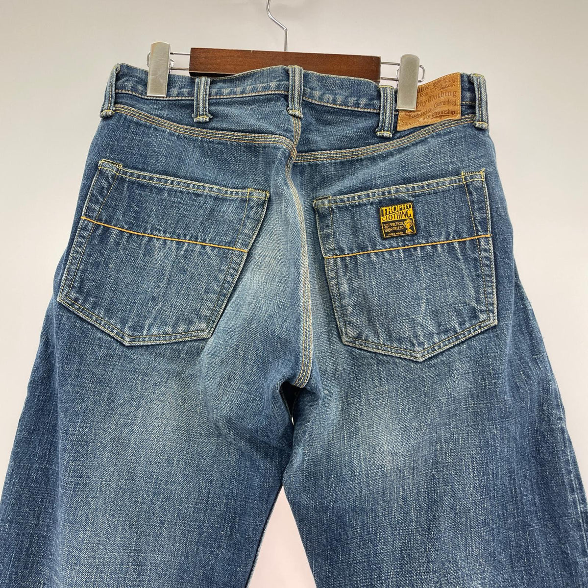 デニムパンツ TROPHY CLOTHING インディゴ 32 ブルー