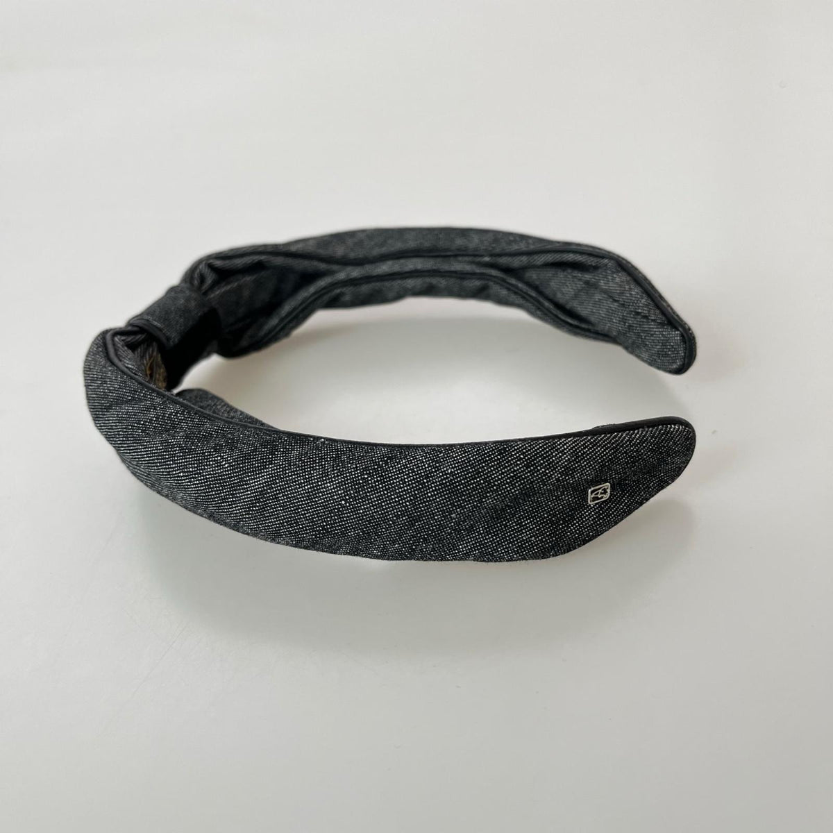 その他アクセサリー カチューシャ ブラック