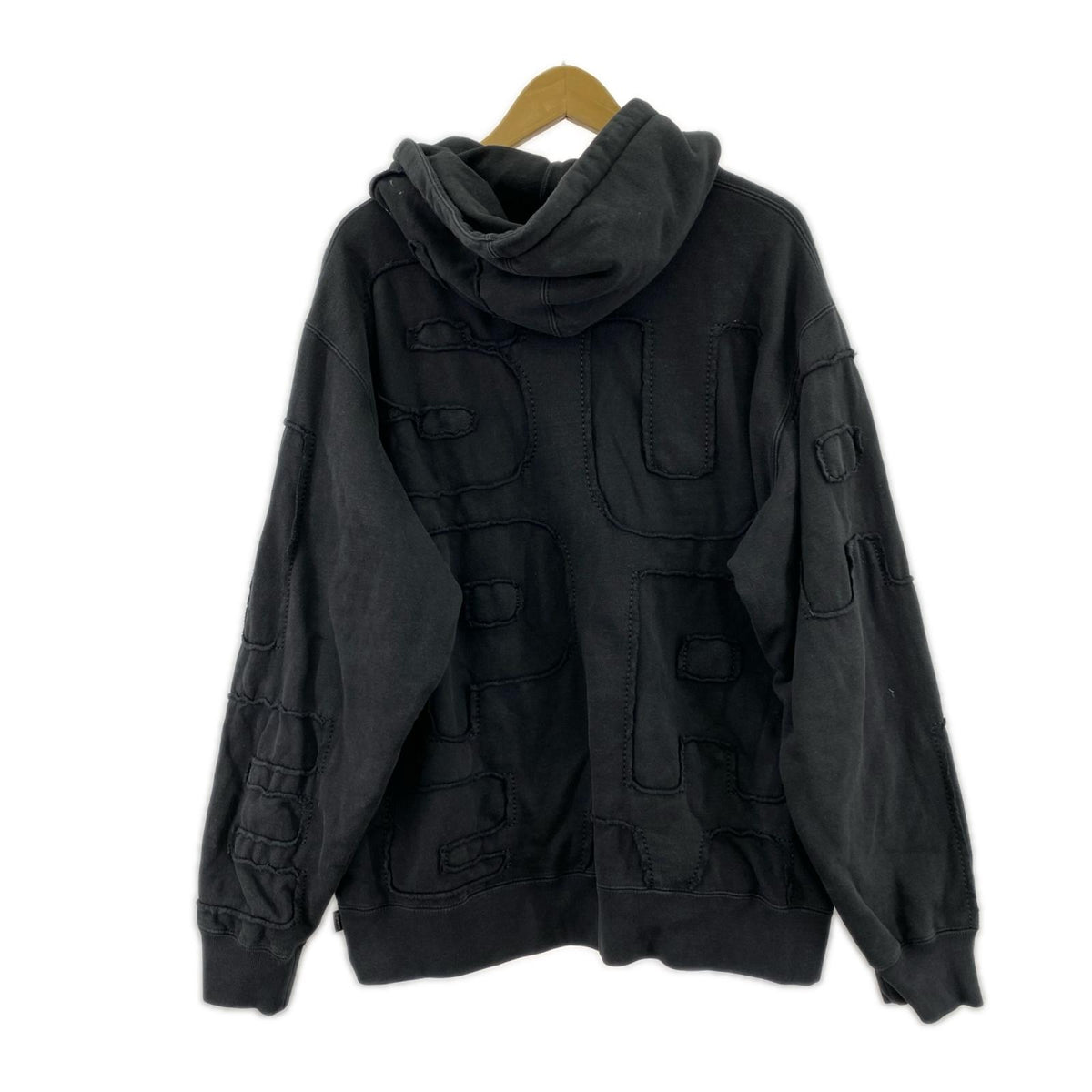 パーカー CUTOUT LETTERS HOODED SWEATSHIRT M ブラック