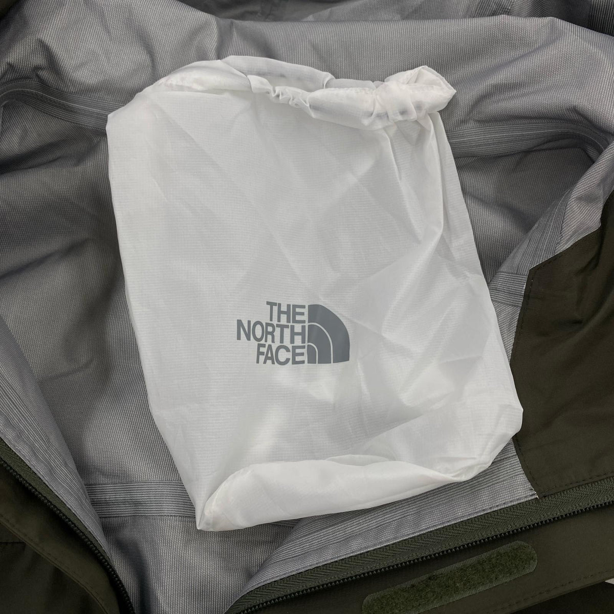 ジャケット FL Drizzle Jacket GRN L L カーキ
