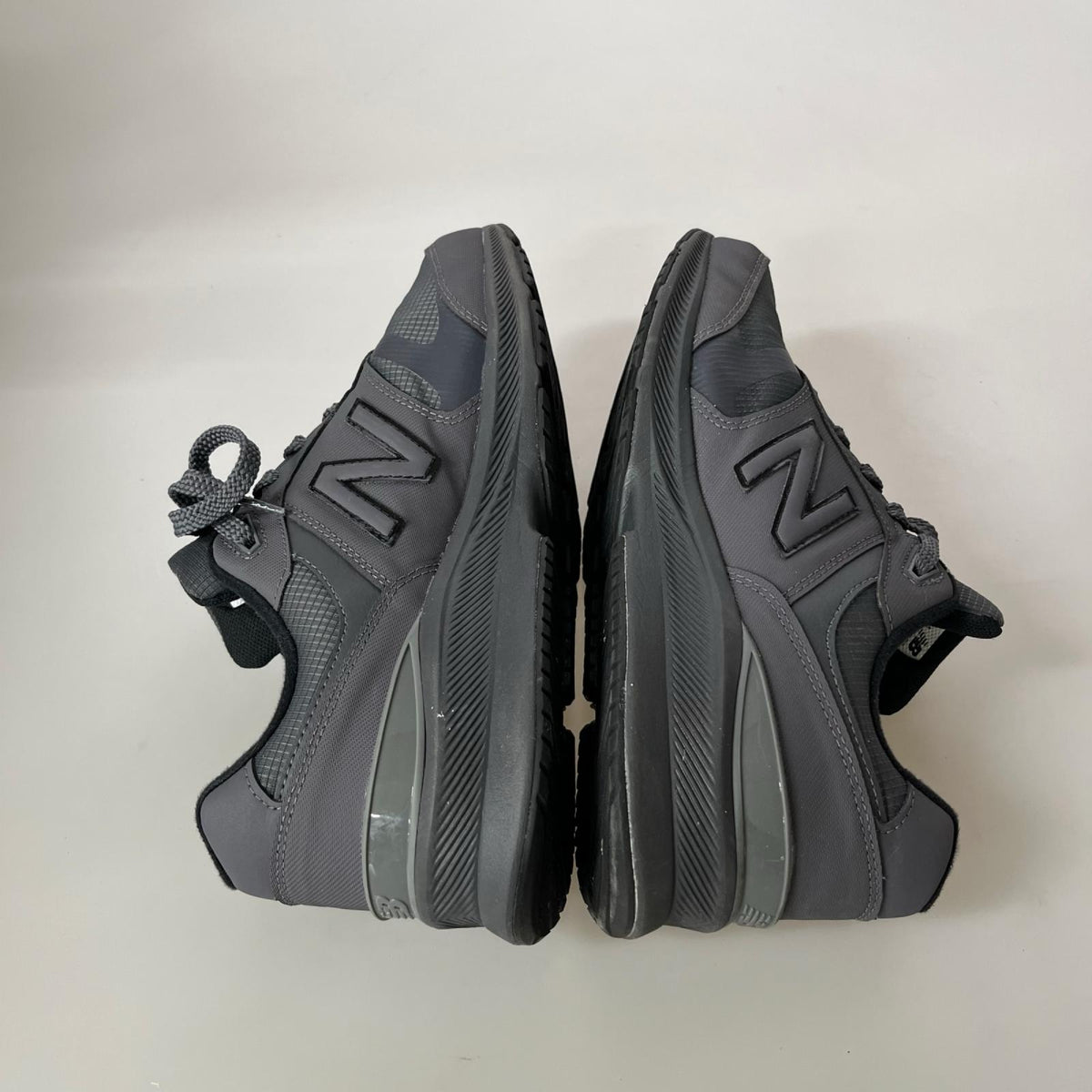 スニーカー Walking 880 v5 GTX 28cm (US10 UK9 1/2 EU46) グレー