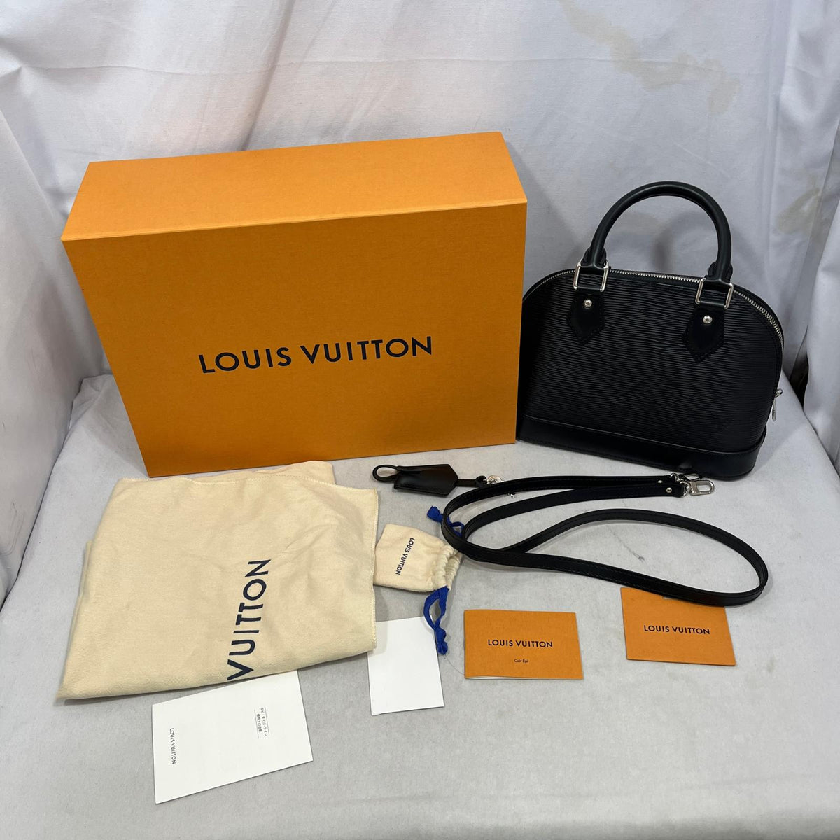LOUIS VUITTON エピ アルマBB M40862