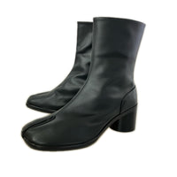 ブーツ c/o tabi soft leather heeled ankle boot ブラック