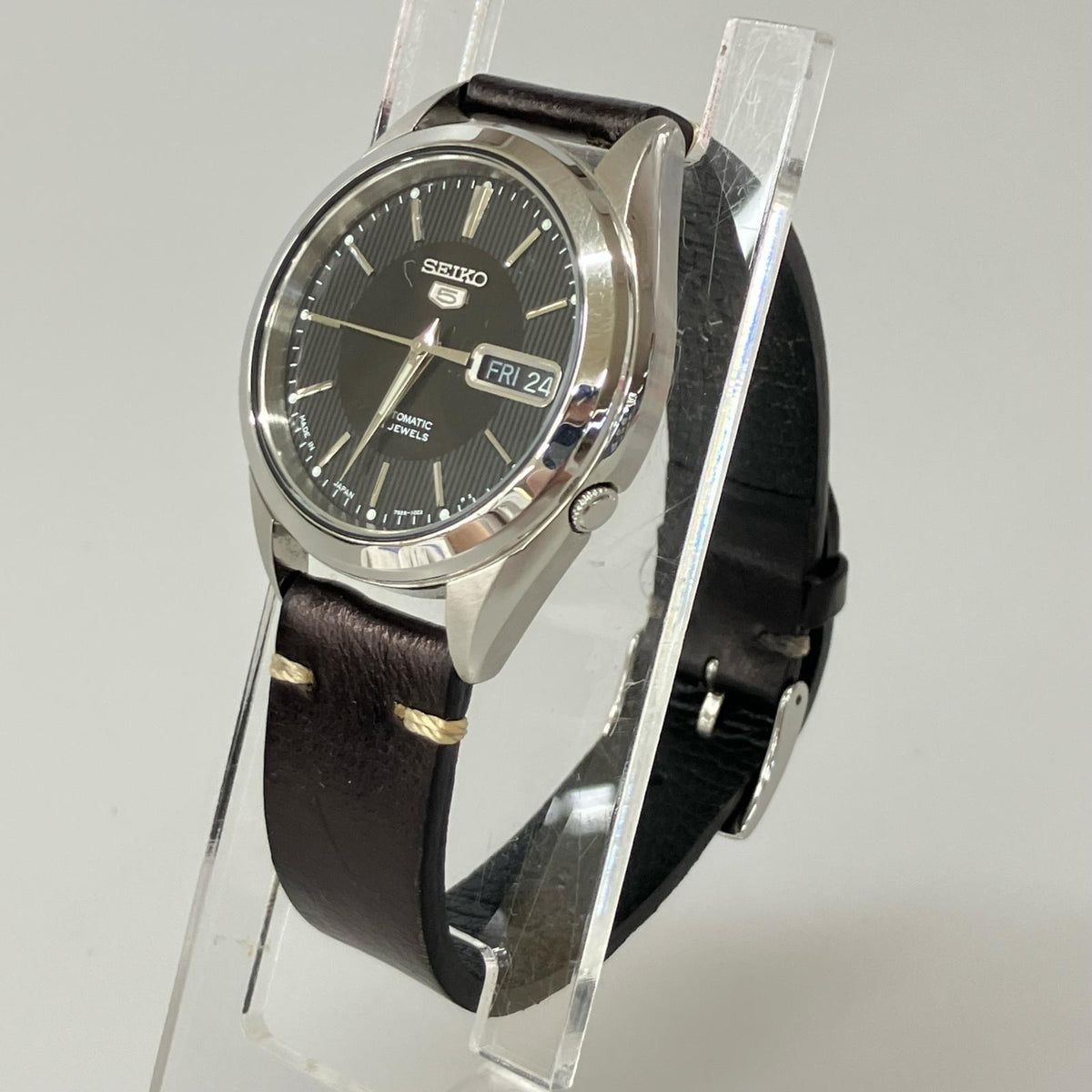 腕時計 SEIKO5 自動巻 裏スケ 7S26-03V0 ブラック