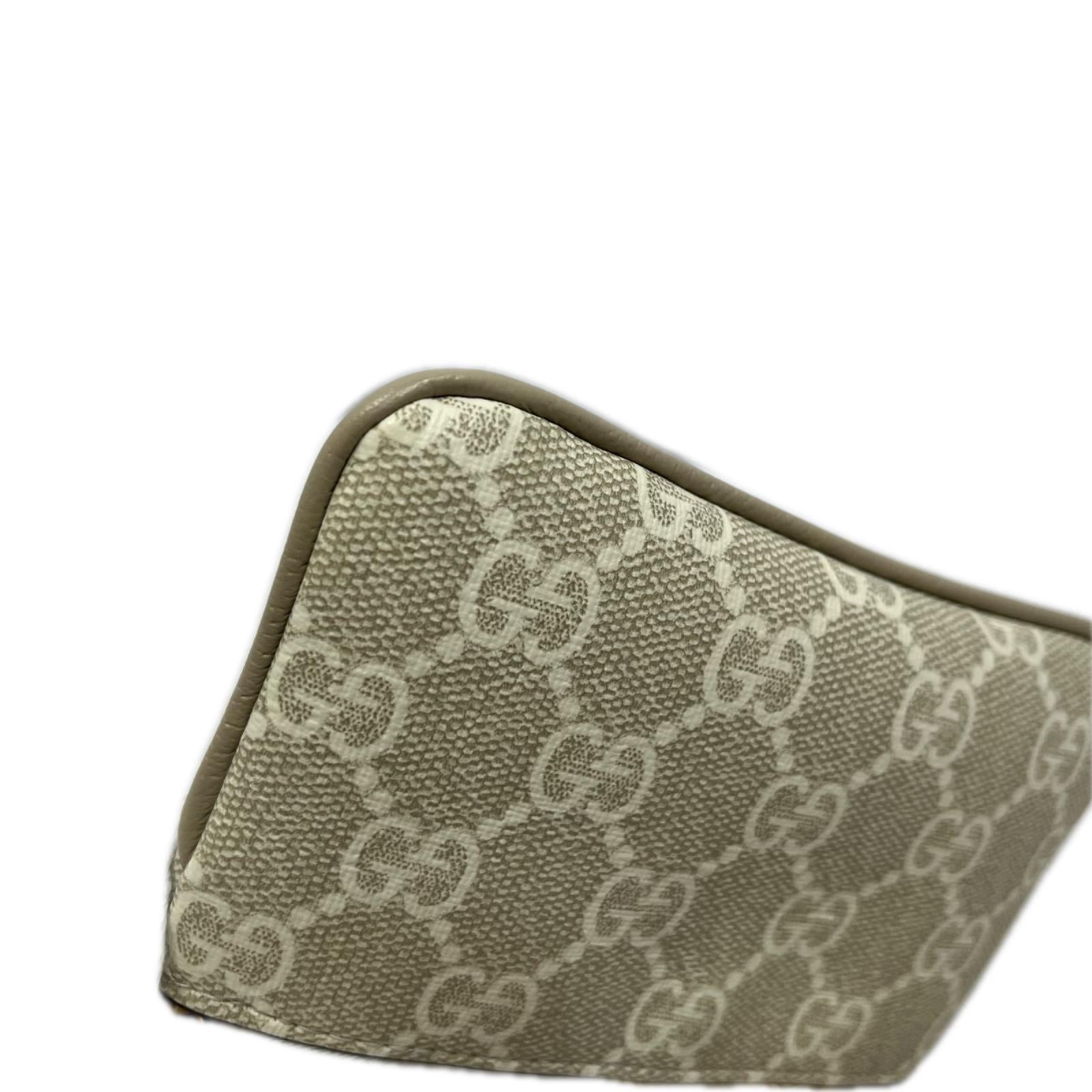 GUCCI オフディア キーケース ベージュ