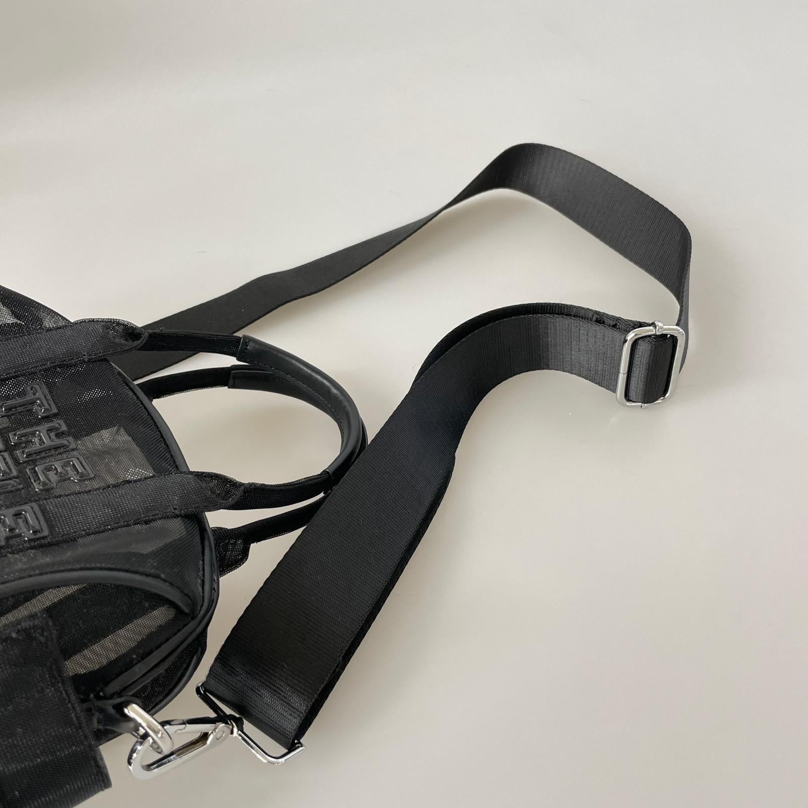 ショルダーバッグ THE DUFFLE 黒 メッシュ ブラック