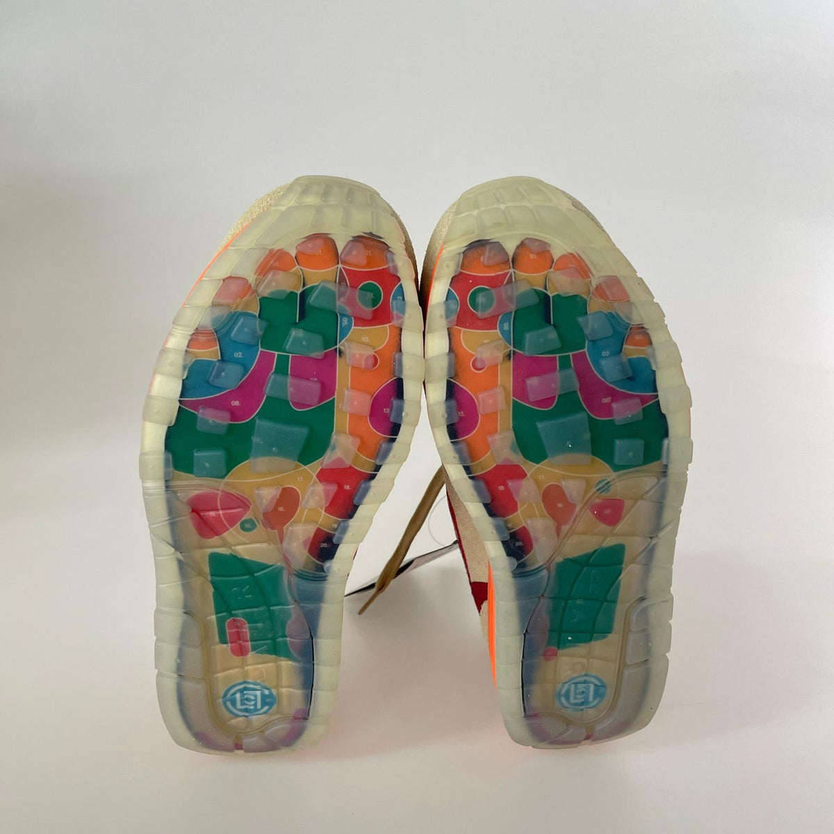 スニーカー ×CLOT Air Max 1 Kiss of Death (26.0) 26cm (US8 UK7 1/2 EU42) ベージュ