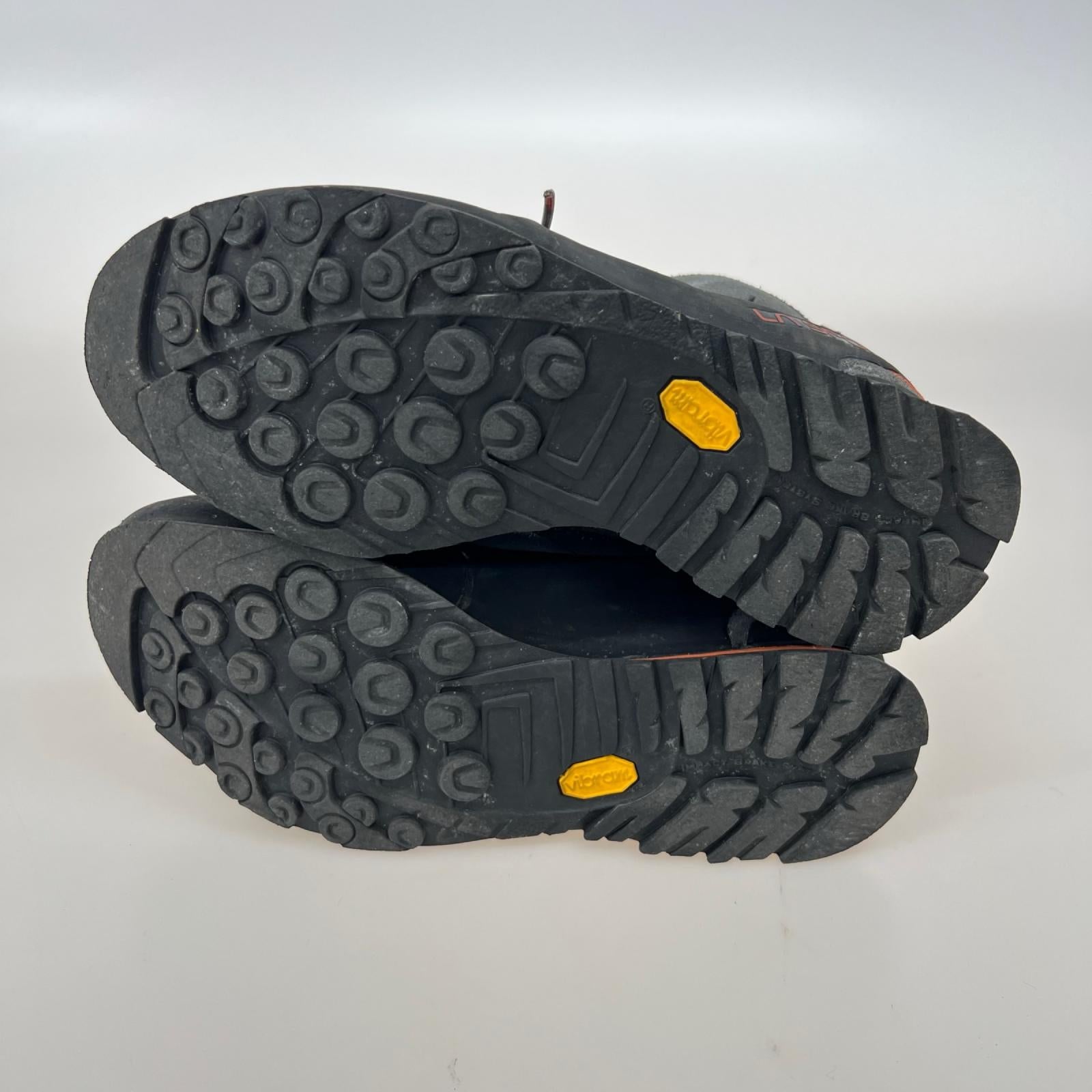 ブーツ LA SPORTIVA BOULDER Ⅹ MID GTX グレー 42 グレー