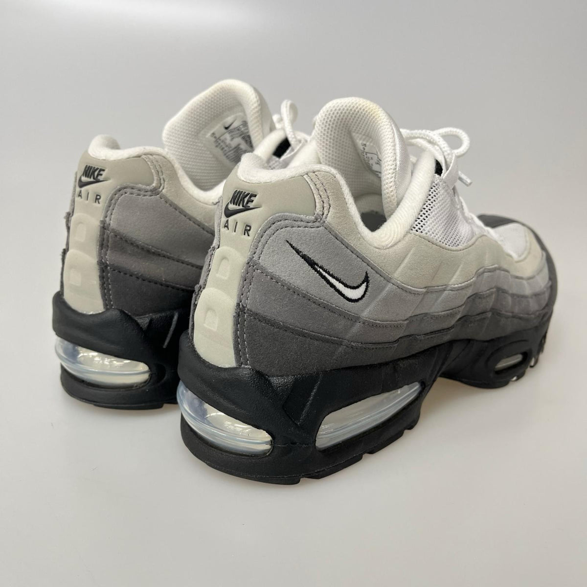 スニーカー HM4740-007 27cm 27cm (US9 UK8 1/2 EU44)