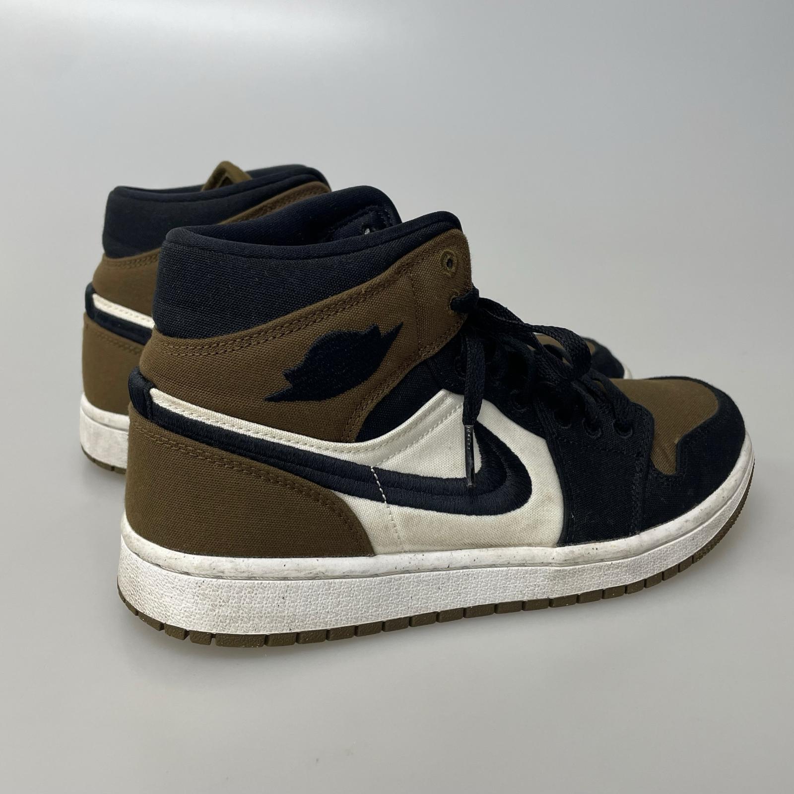 スニーカー WMNS Air Jordan 1 Mid SE Olive (26.5) 26.5cm (US8 1/2 UK8 EU43)