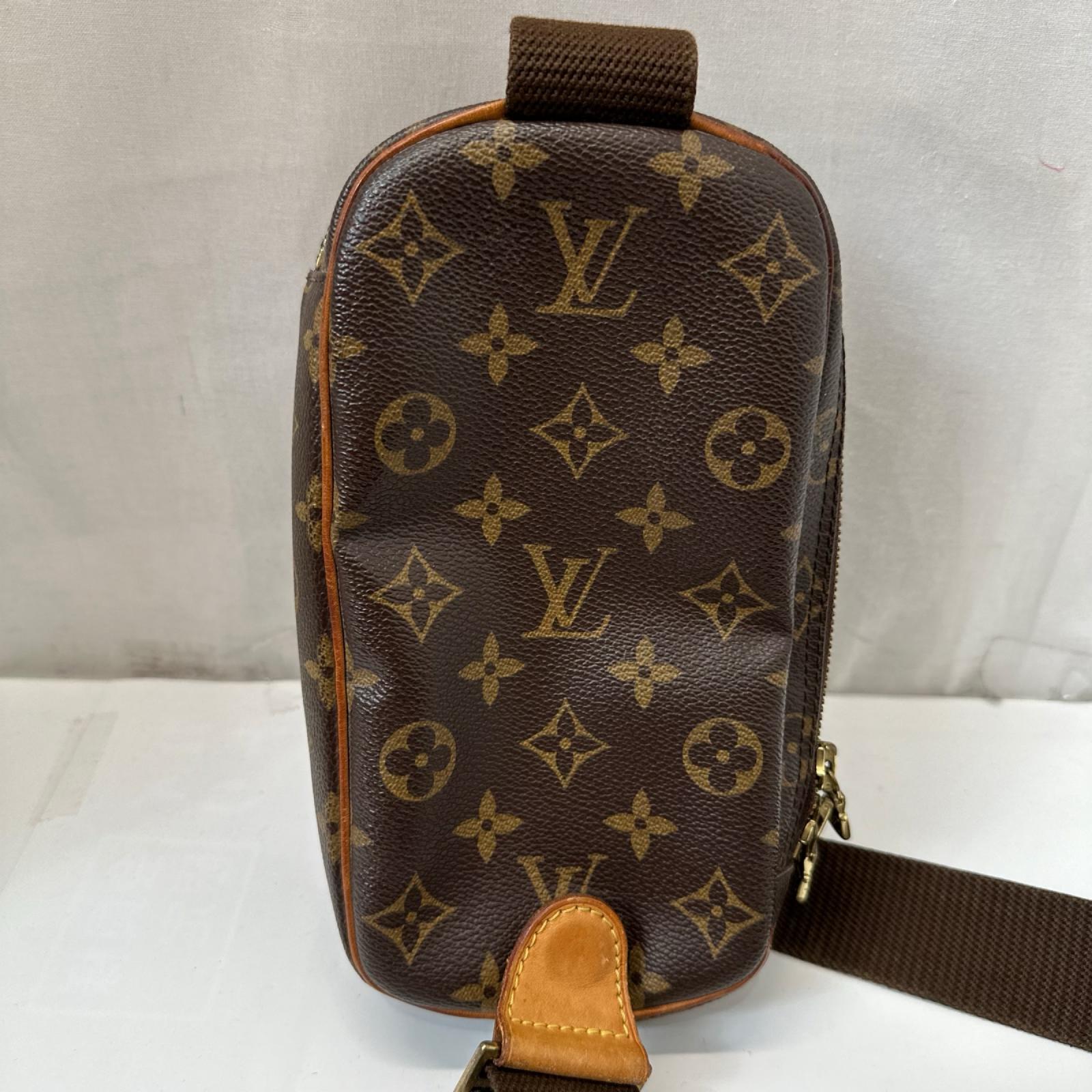 LV モノグラム・ポシェット・ガンジュ M51870
