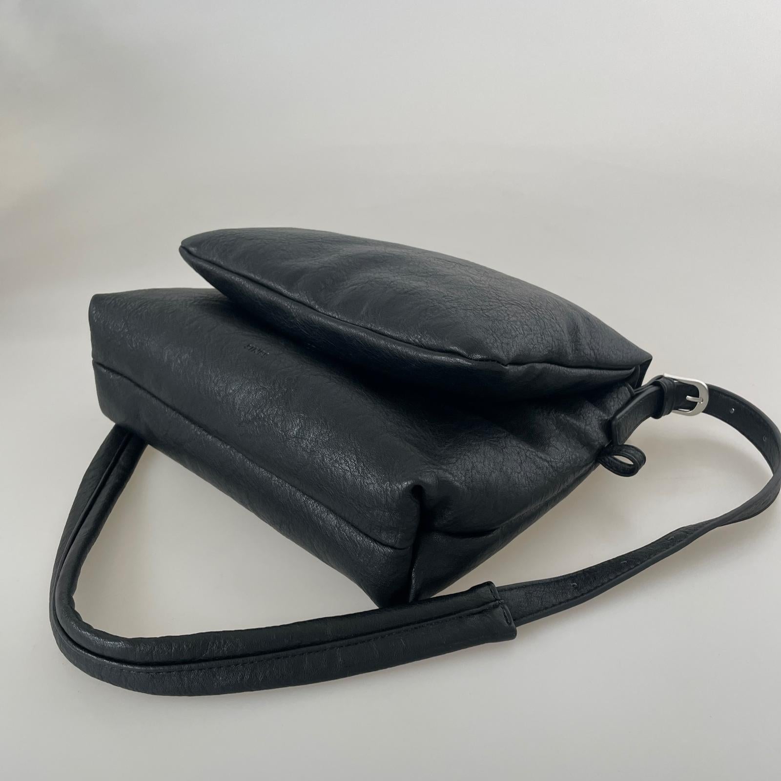 ショルダーバッグ SINSS FLAP MINI ブラック ブラック