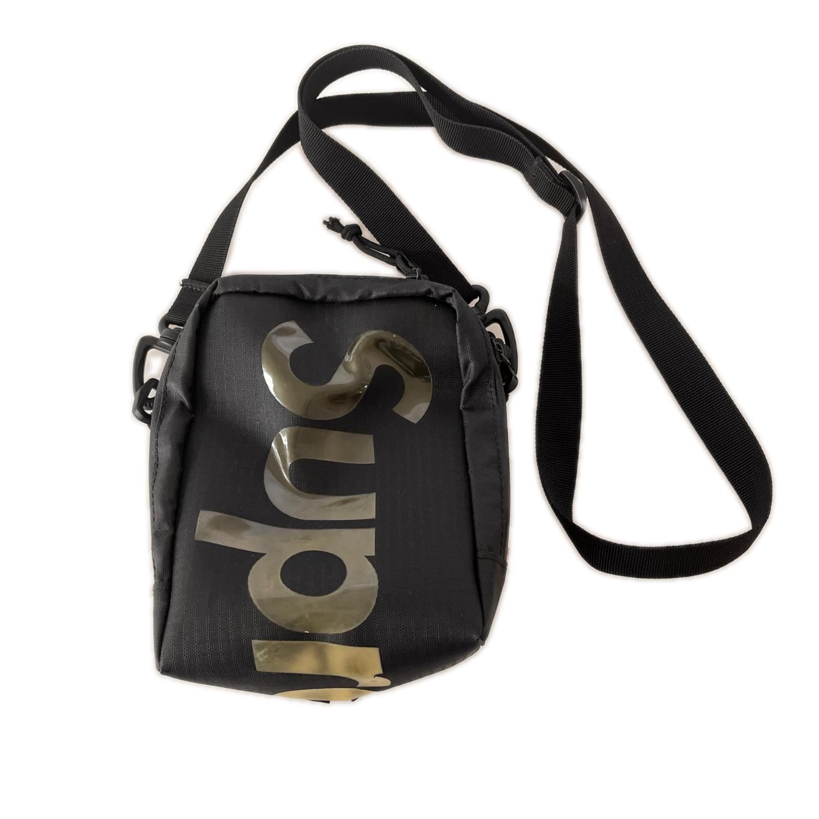 ショルダーバッグ 21SS Neck Pouch 黒 ブラック