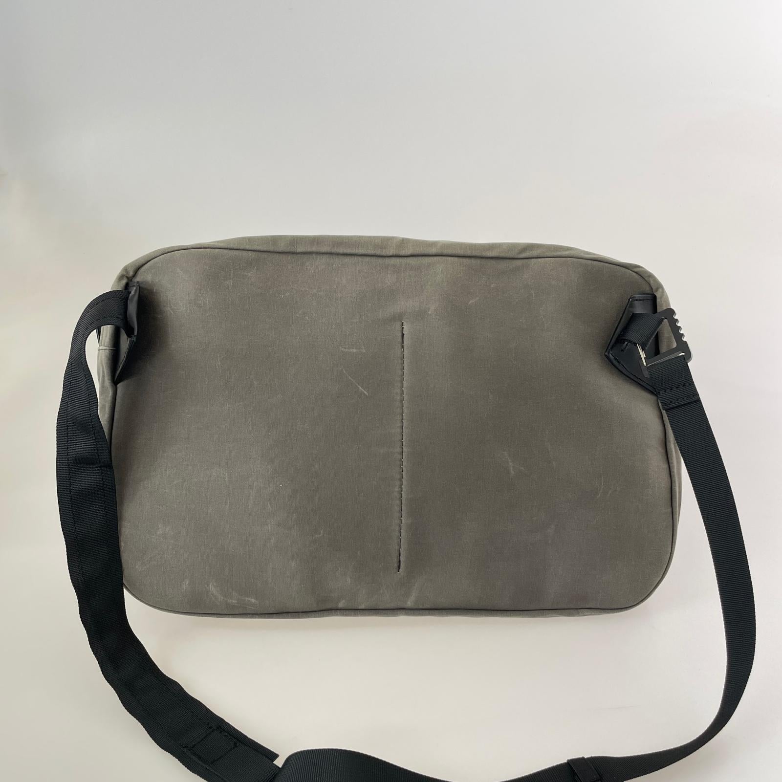 ショルダーバッグ TANNER GOODS Canyon Crossbody Large グレー グレー