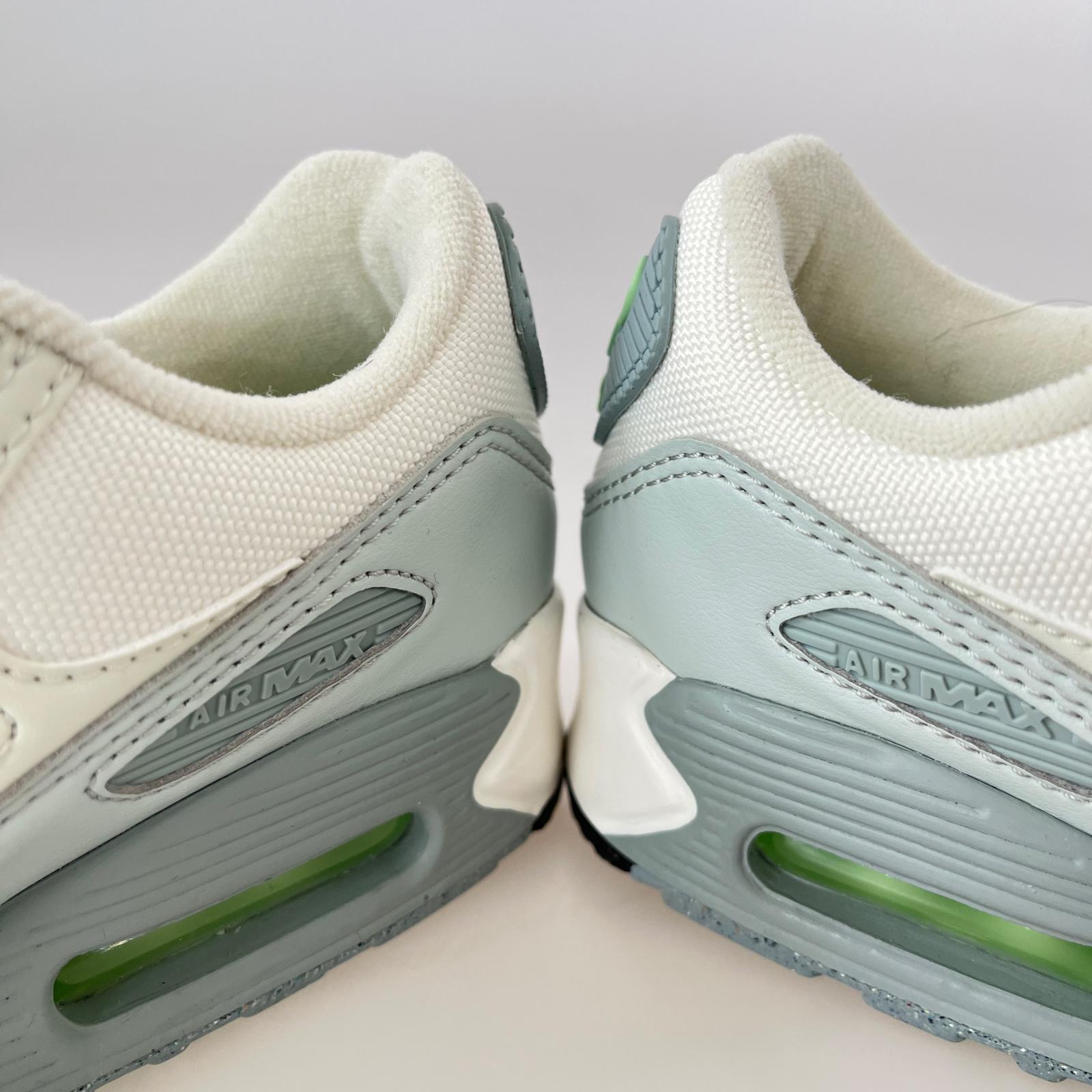 スニーカー Women's Air Max 90 SE 23cm (US5 UK4 1/2 EU36) ホワイト