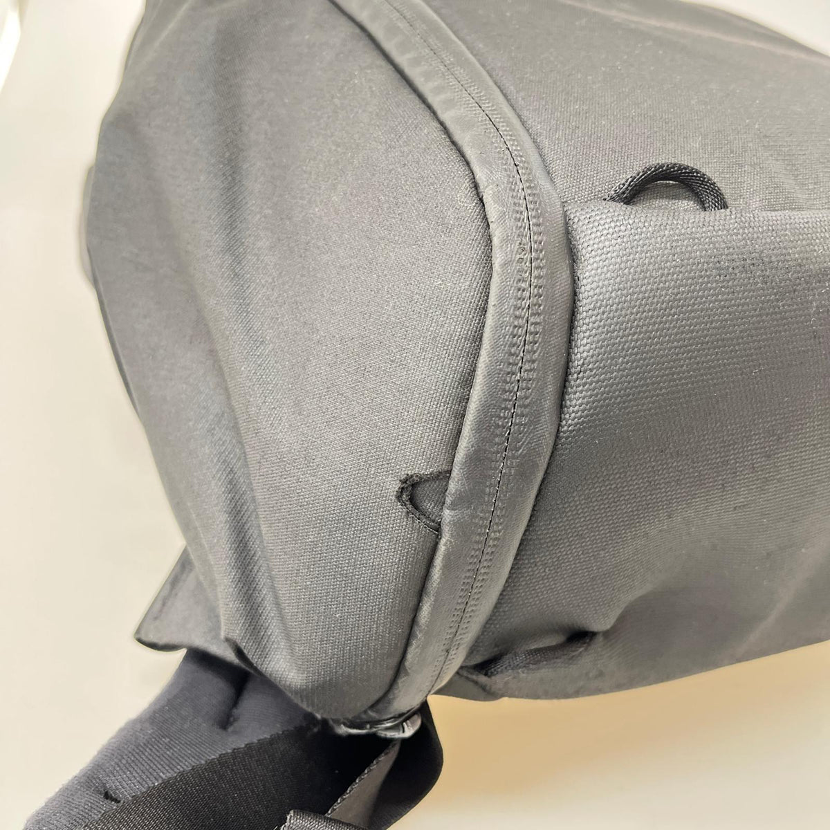 リュック・デイパック EVERYDAY BACKPACK ZIP 20L