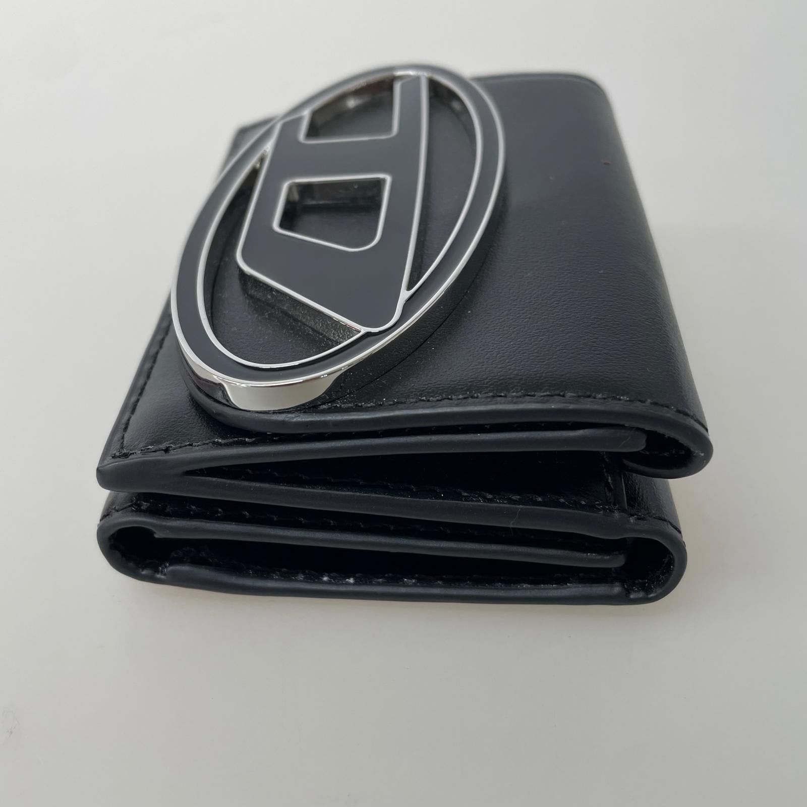 コンパクトウォレット DIESEL 1DR Tri Fold Coin XS ブラック