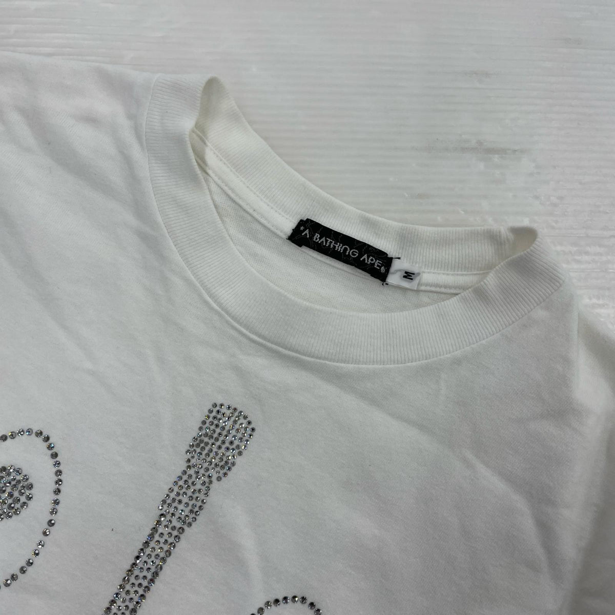 半袖Tシャツ A BATHING APE ラインストーンシャーク S/STee 白 (M) M ホワイト