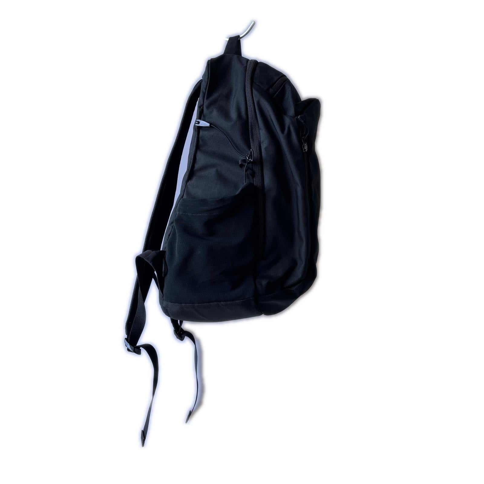 リュック・デイパック ARC'TERYX マンティス 26 バックパック 黒 ブラック