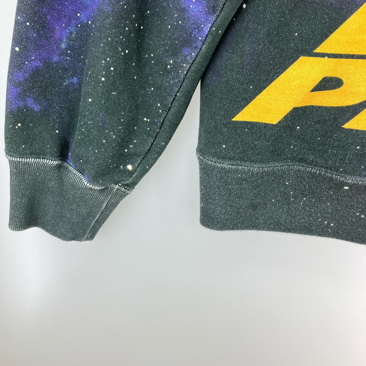 パーカー ×UNDERCOVER Public Enemy 総柄 (L) L