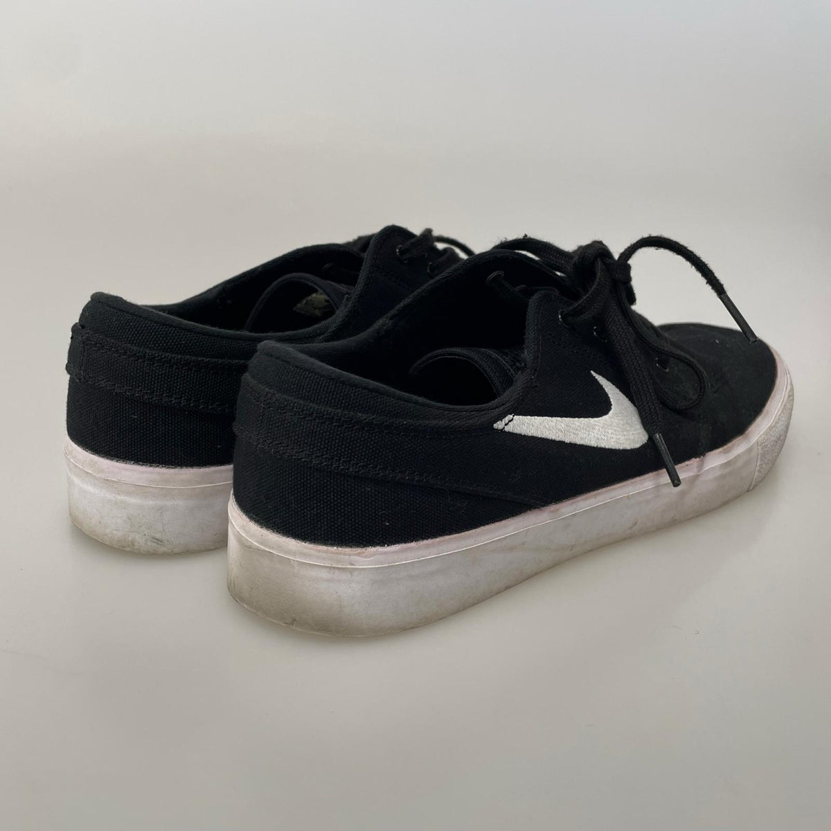 スニーカー NIKE AR7718-001 スニーカーBK 27.5cm 27.5cm (US9 1/2 UK9 EU45) ブラック