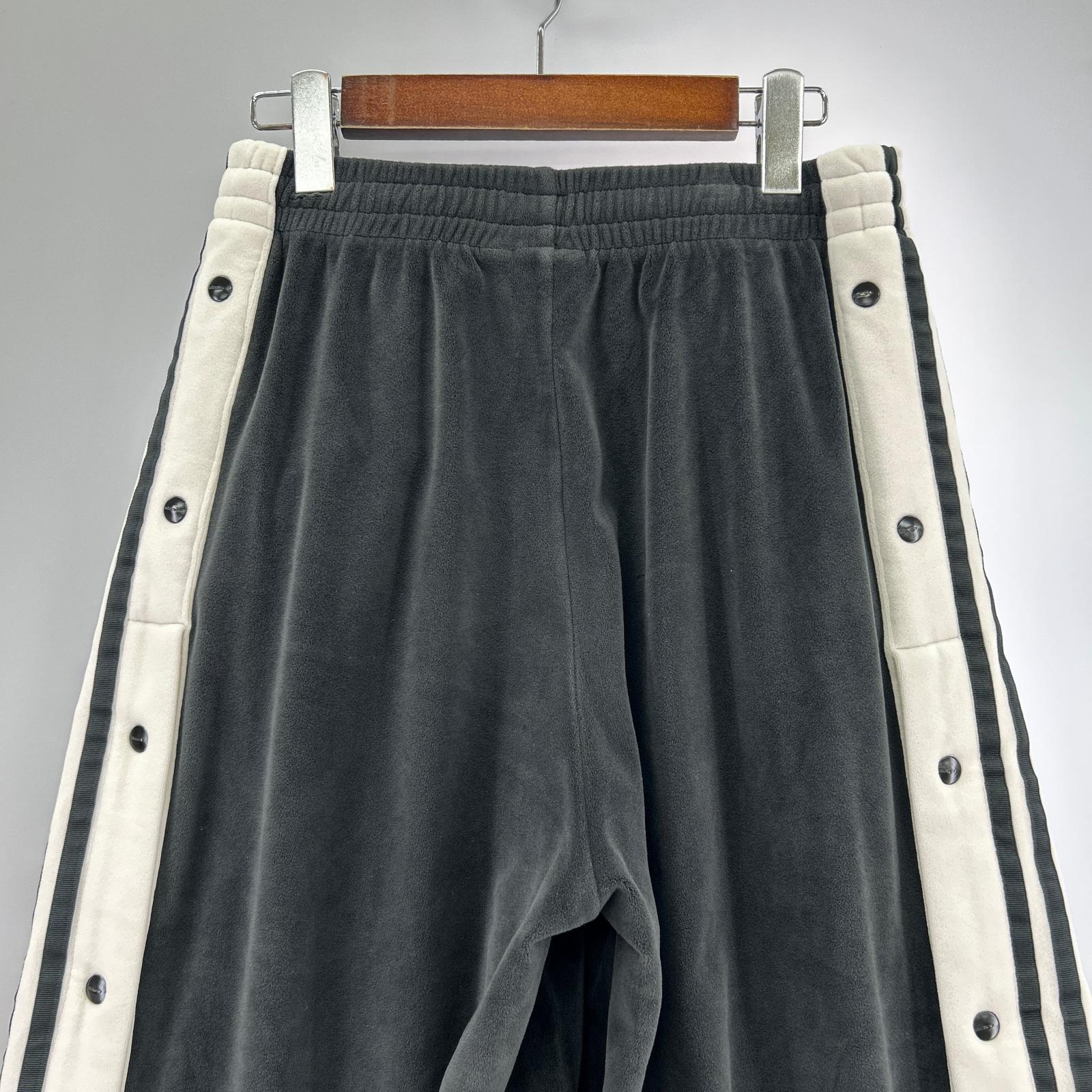 パンツ W ADIBREAK VELOUR TP ベロア ダークグレー (XL) ブラック