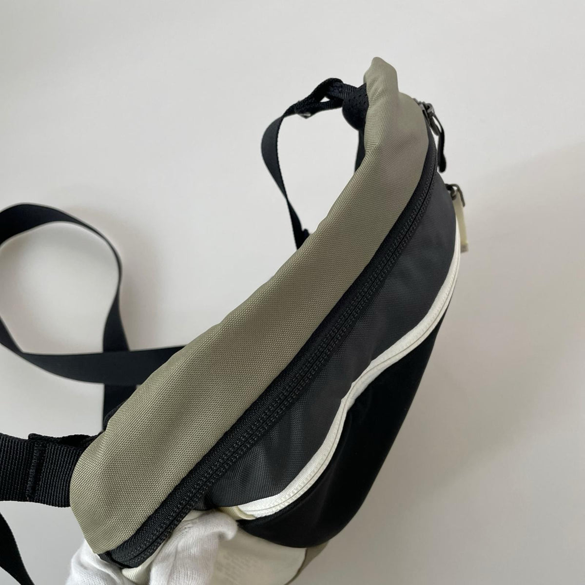 ボディバッグ BEAMS別注 Mantis 2 Waist Pack※状態 ブラック