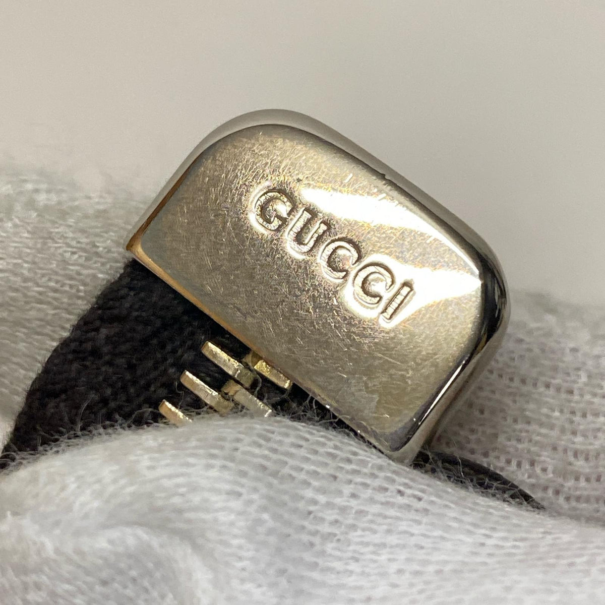 GUCCI GGキャンバス ラブリーハートコスメティックポーチ