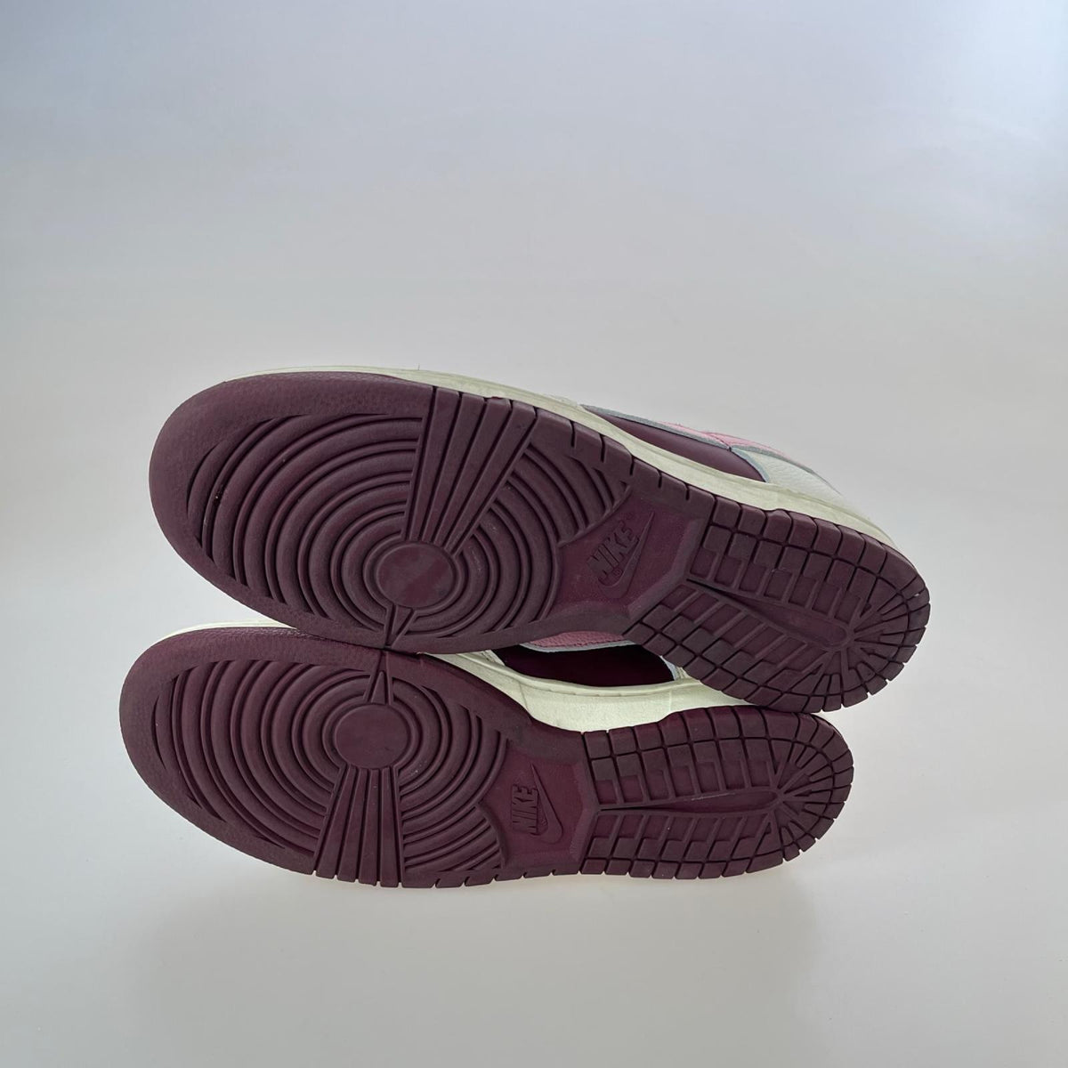 スニーカー Dunk Low "Valentine’s Day" 2023 28cm (US10 UK9 1/2 EU46)