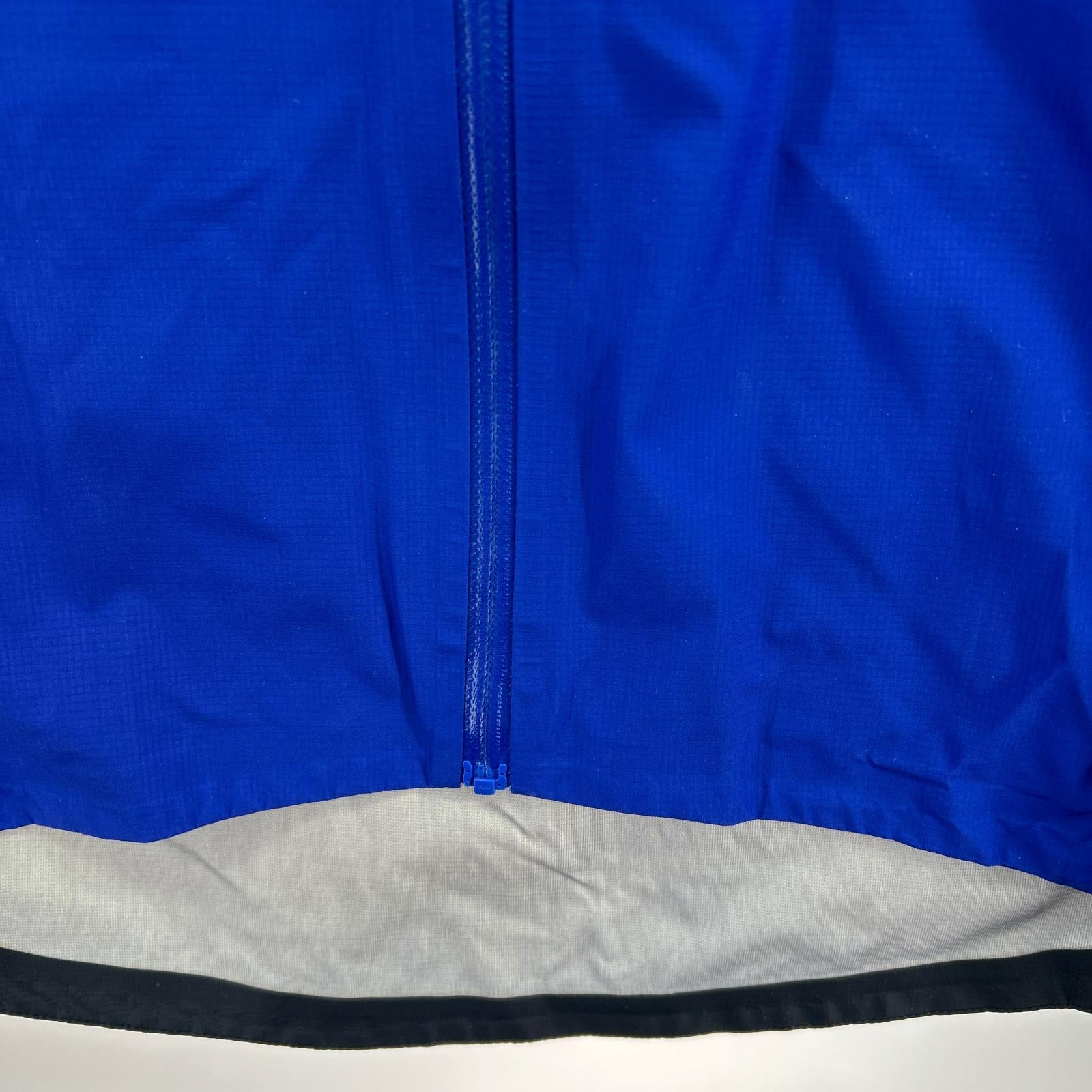 ジャケット ナイロンジャケット M 青 GORE-TEX M ブルー