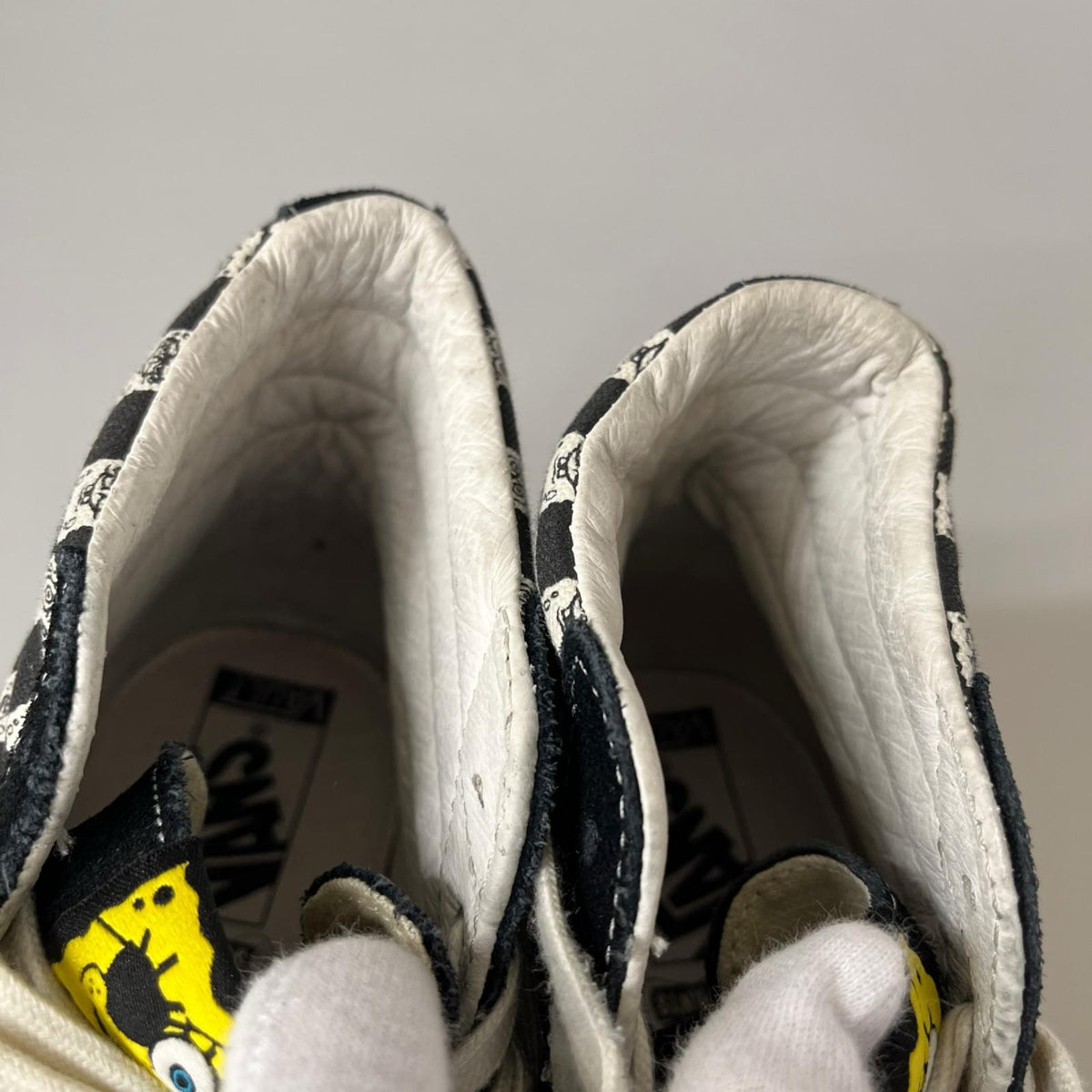 スニーカー スポンジボブ Old Skool Hi ブラック 27.5cm (US9 1/2 UK9 EU45) ブラック