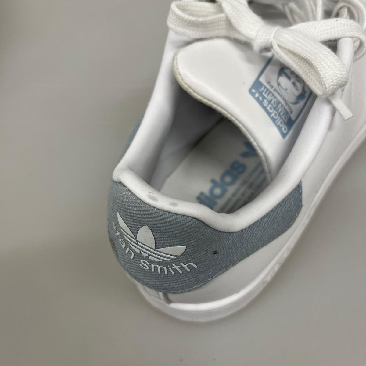 スニーカー adidas STAN SMITH 26.0㎝ WH/GY 26cm (US8 UK7 1/2 EU42) ホワイト